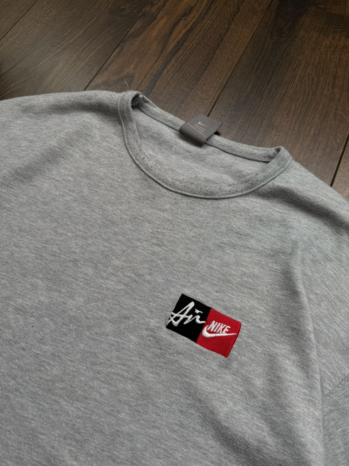 Nike Vintage Nike Air T-Shirt Size US XL / EU 56 / 4 - 2 Thumbnail