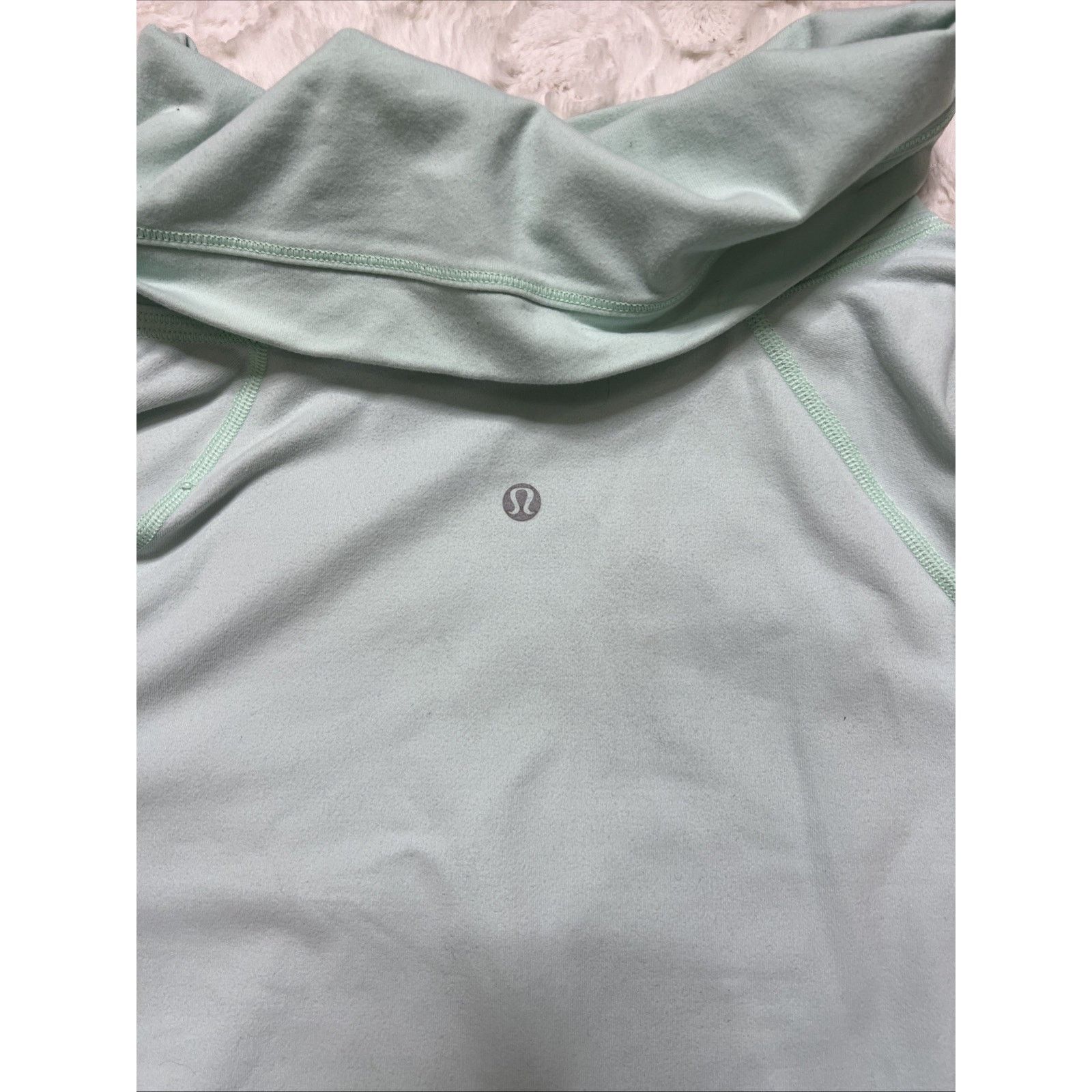 Lululemon Lululemon Women Light Green Soft Sweater Size Large Size L / US 10 / IT 46 - 6 Thumbnail