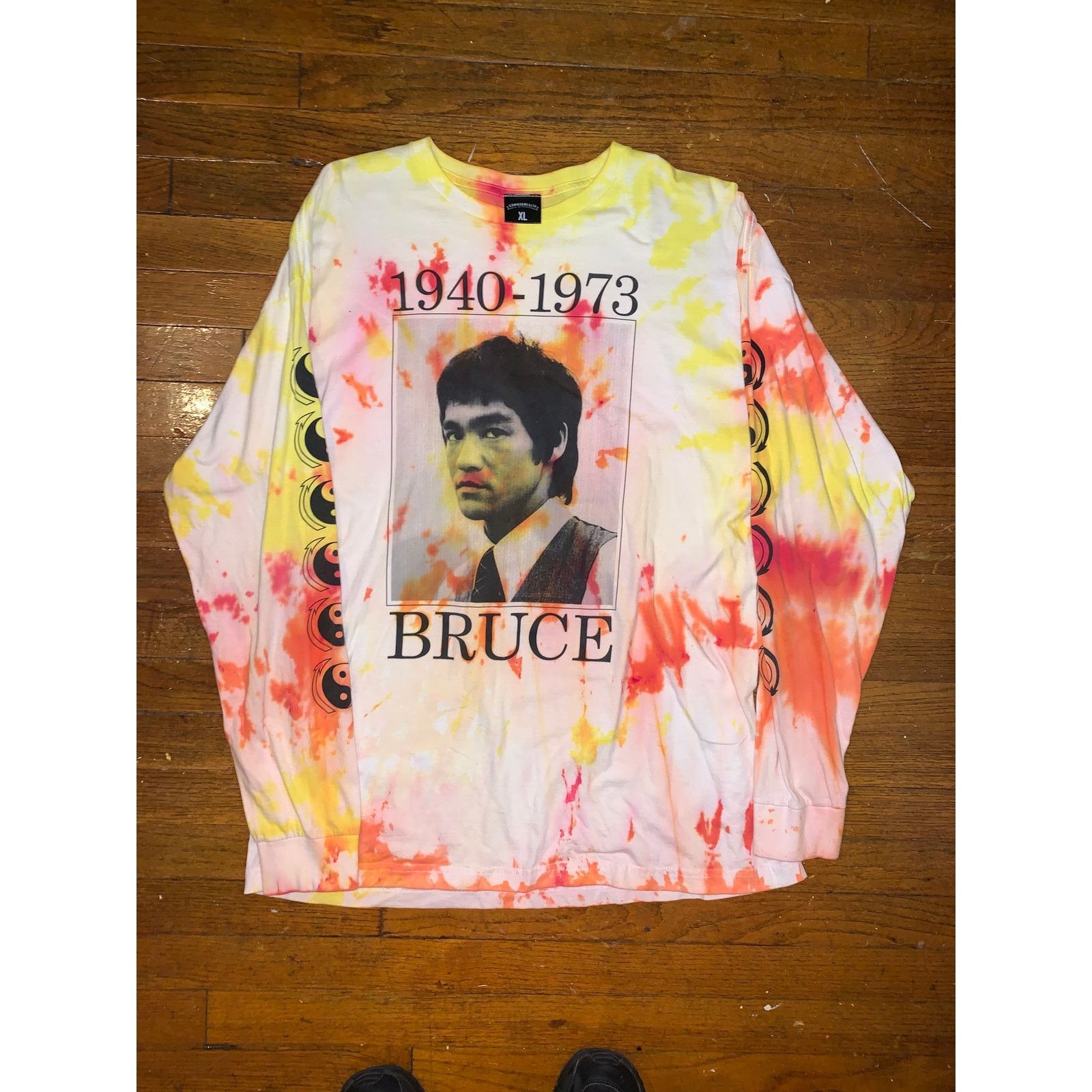 Commonwealth Proper Commonwealth DC Bruce Lee Memorial Tie-Dye LS Tee Size US XL / EU 56 / 4 - 2 Thumbnail
