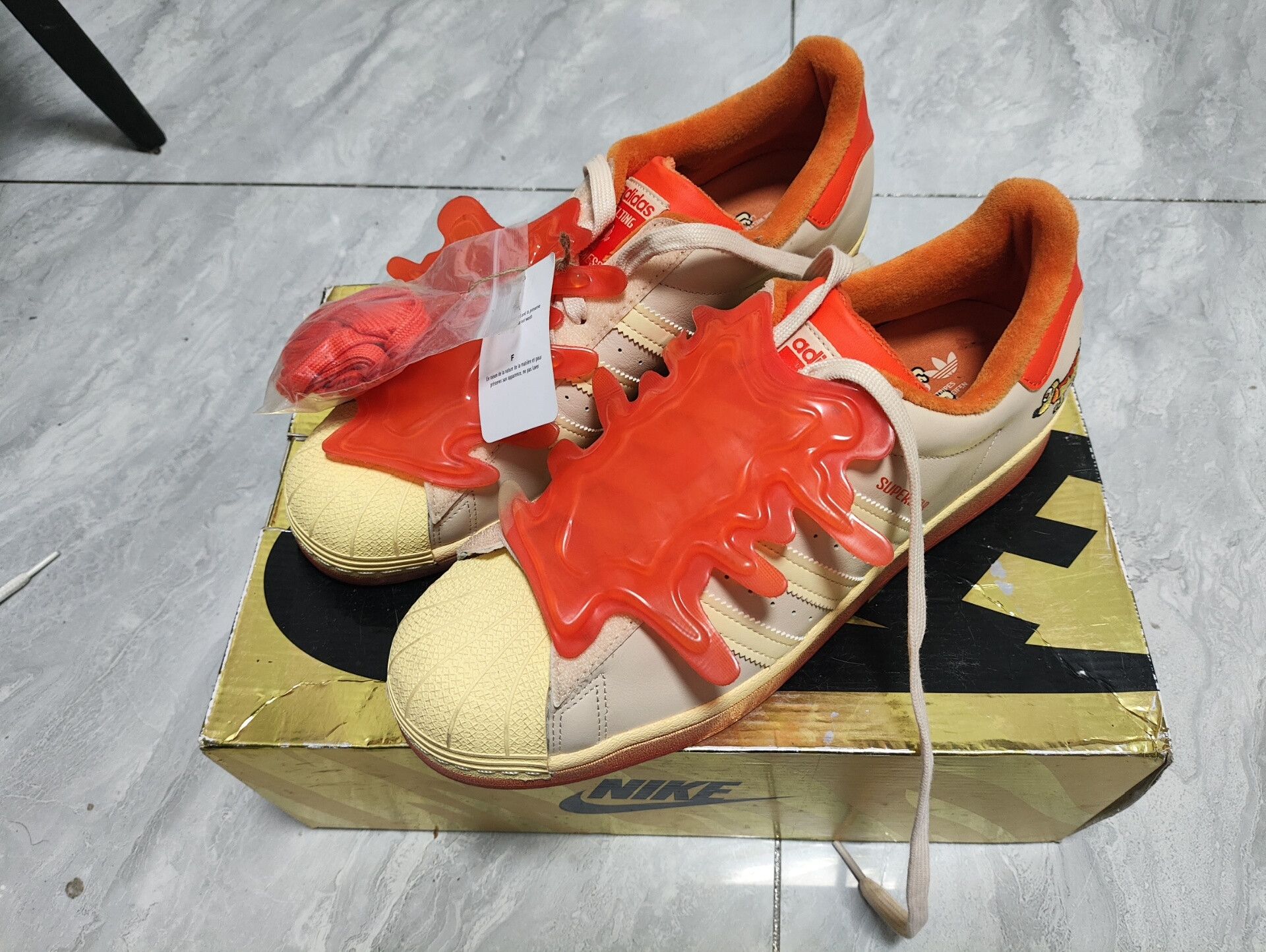 Adidas Adidas Orange Lowtop Sneakers 11.5 Men Size US 11.5 / EU 44-45 - 1 Thumbnail