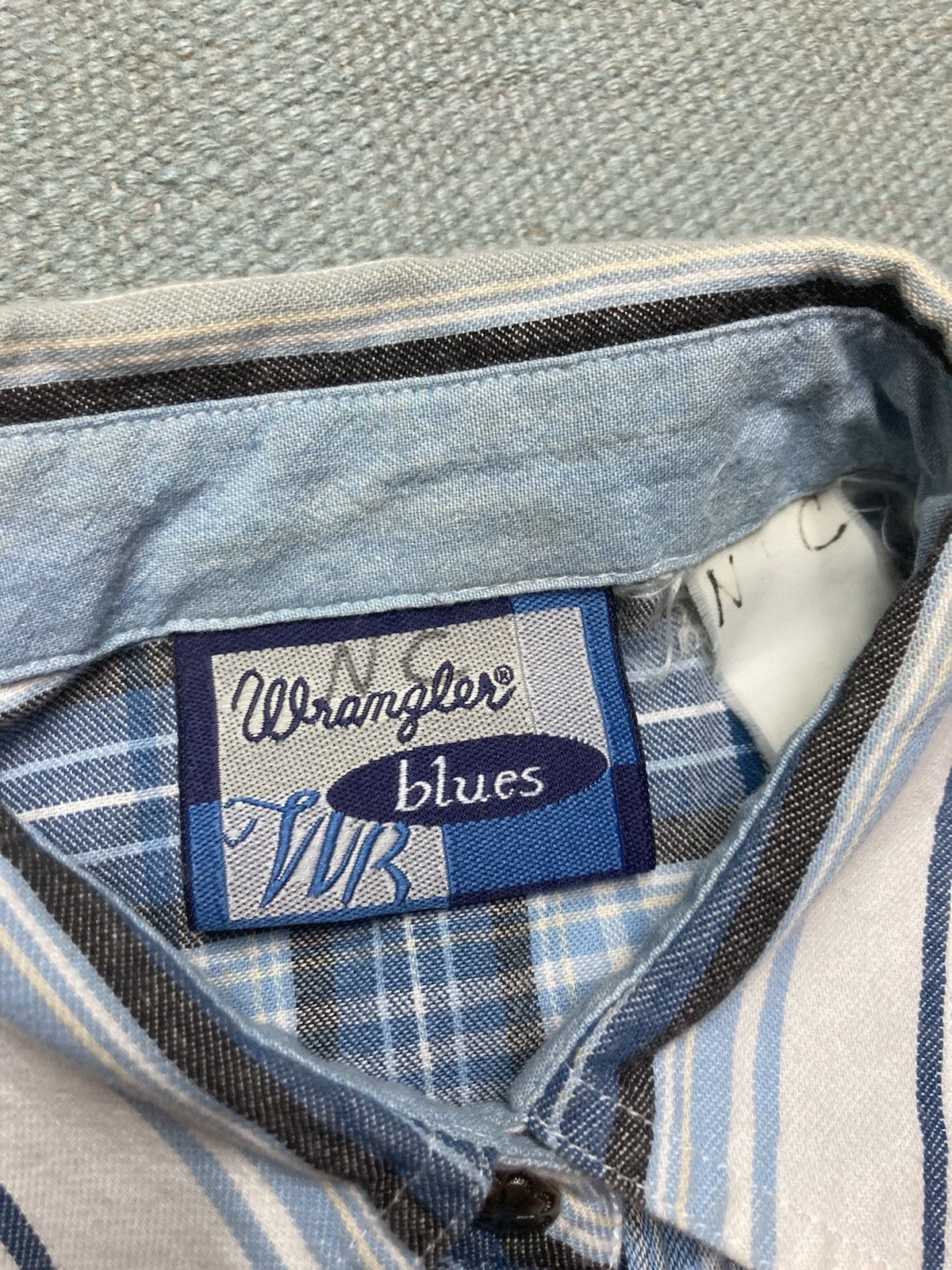 Vintage × Wrangler Vtg wrangler blues button shirt western plaid women’s XL Size XL / US 12-14 / IT 48-50 - 5 Thumbnail