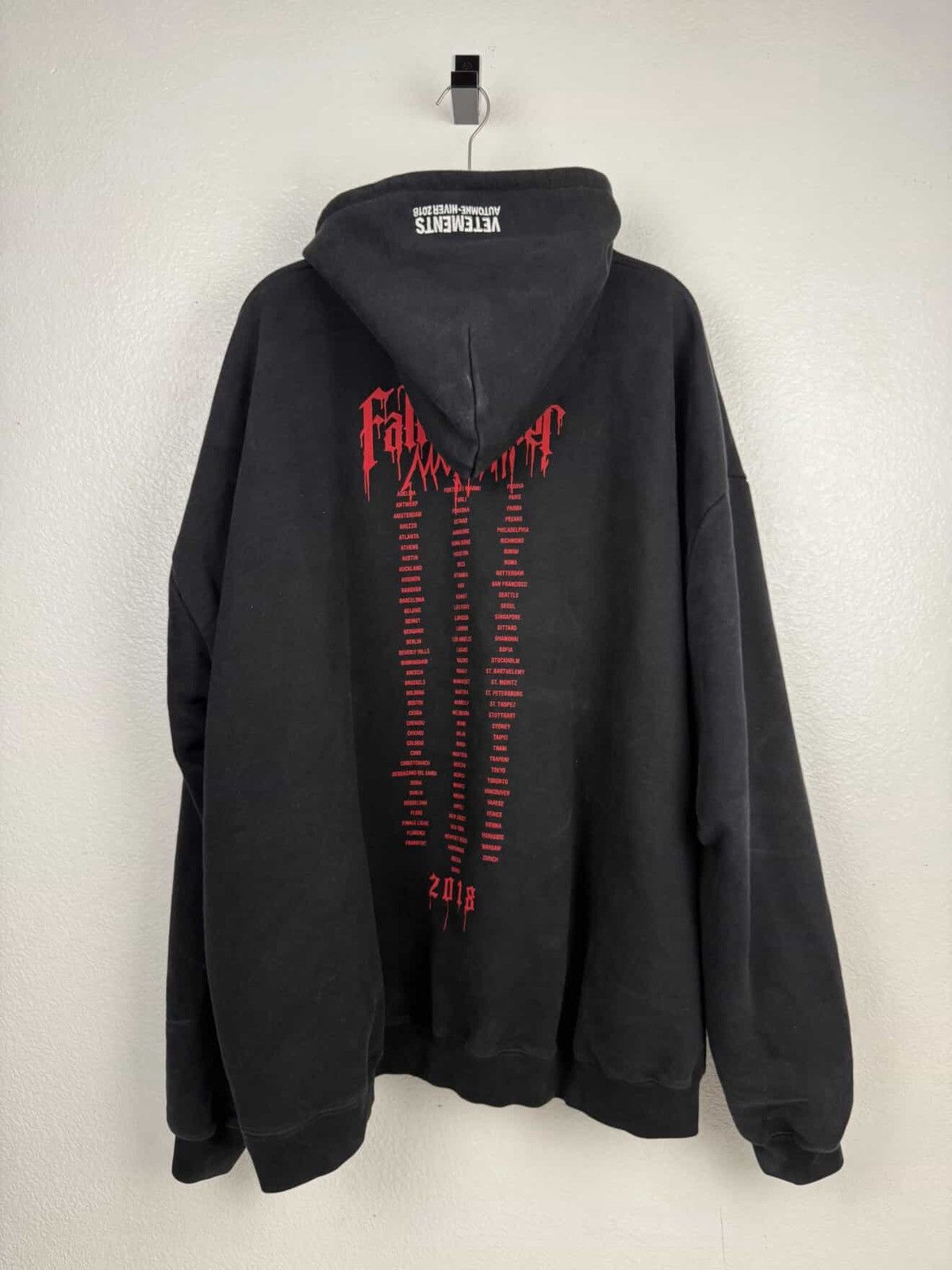 Vetements Vetements Aw17 Heavy Metal Tour Hoodie | Grailed