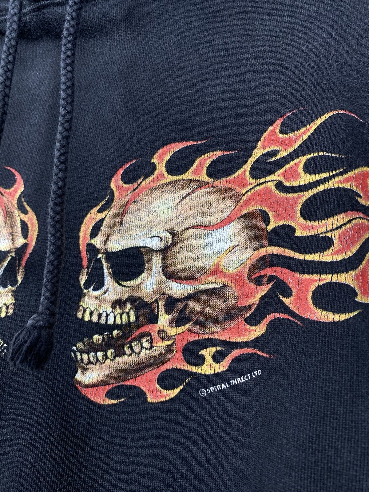 Japanese Brand × Vintage Vintage 90s Y2K Faded Flame Skull Spiral Hoodie Size US S / EU 44-46 / 1 - 8 Thumbnail