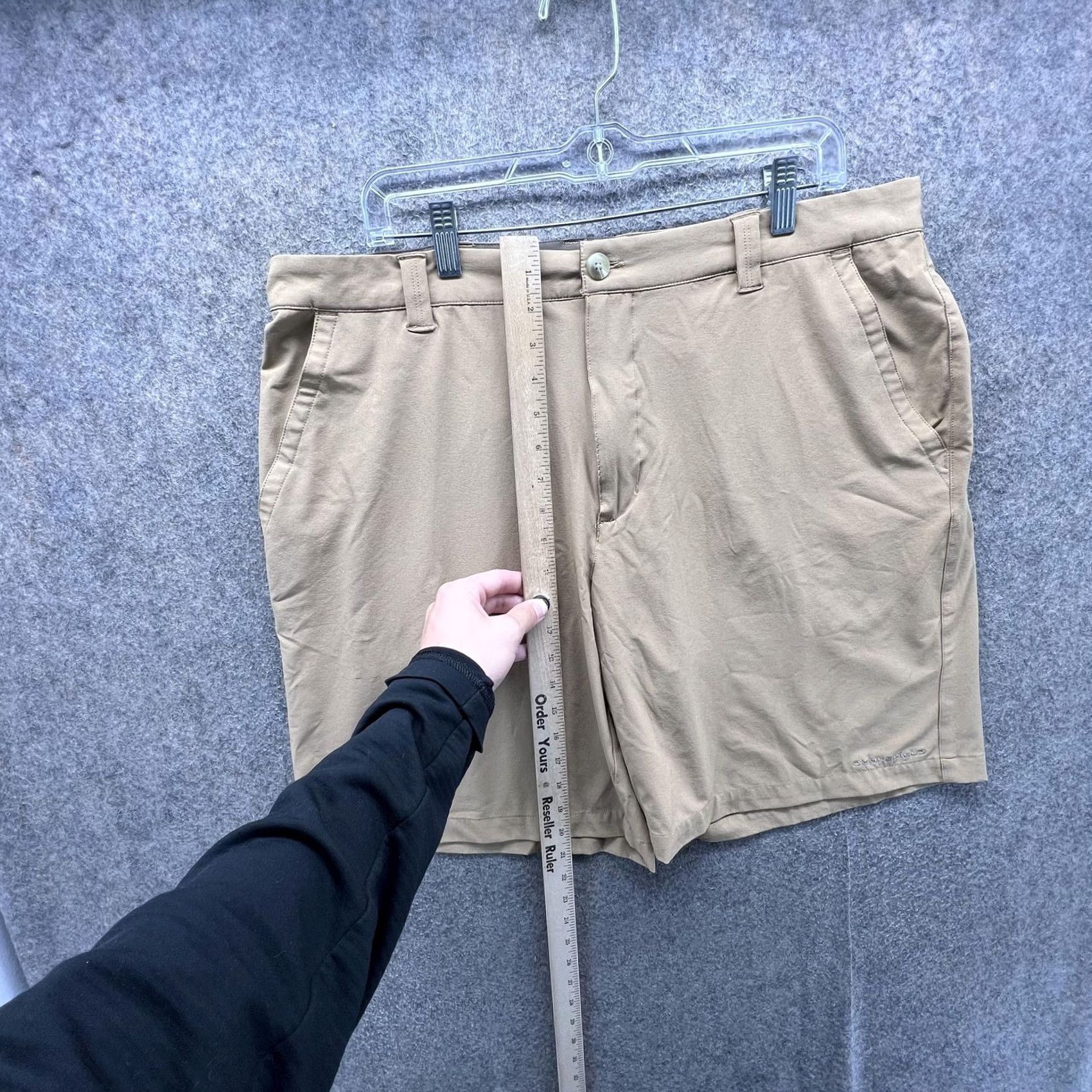 Vintage Columbia Shorts Mens 38 Beige Stretch Microfiber Chino Casual 10 Inseam Summer Size US 38 / EU 54 - 4 Thumbnail