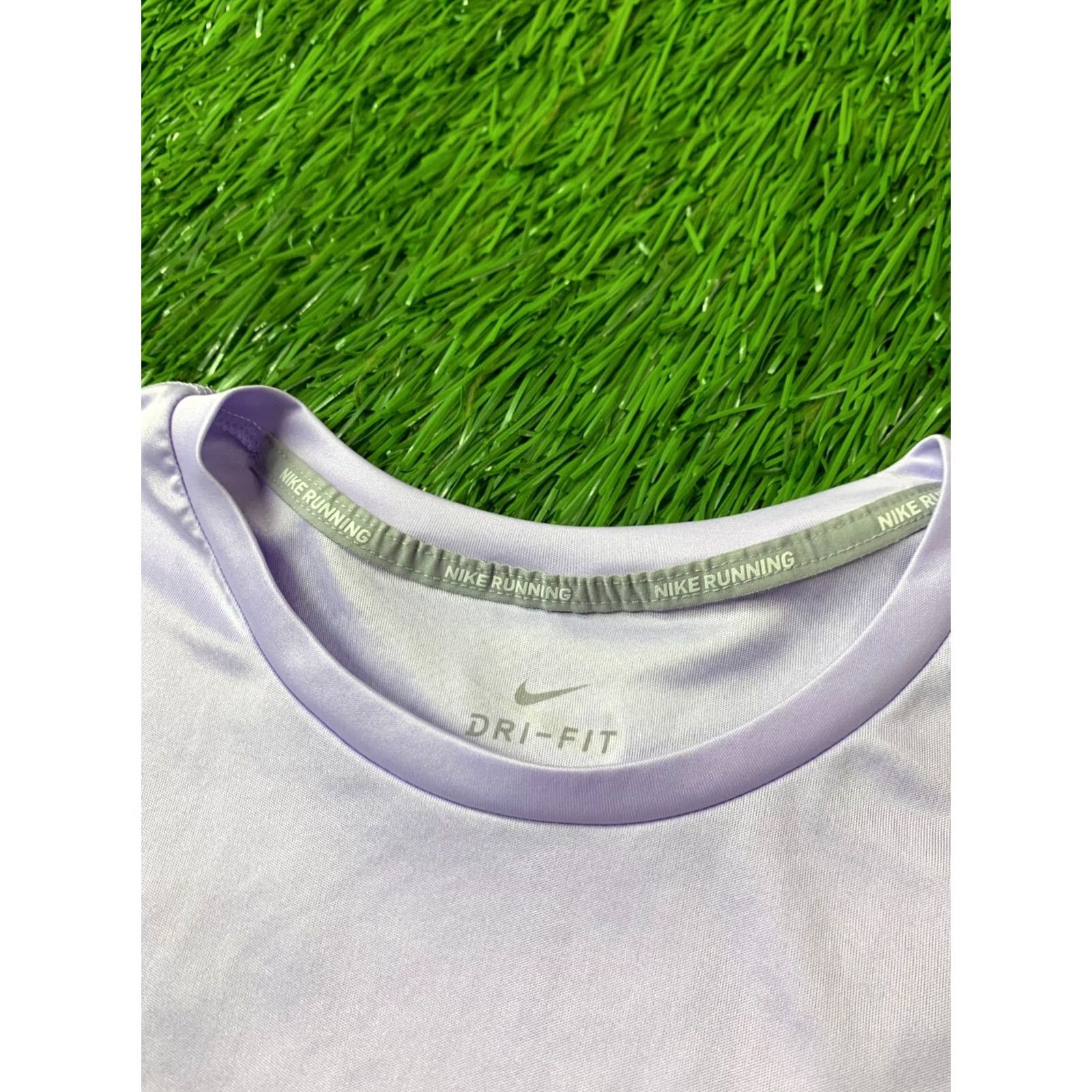 Nike NIKE DRI-FIT RUNNING SHIRT WOMEN XL Purple Size XL / US 12-14 / IT 48-50 - 4 Thumbnail