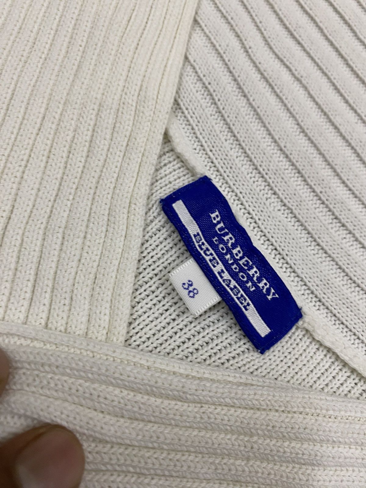 Burberry Burberry London Blue Label Knitwear Size XS / US 0-2 / IT 36-38 - 7 Thumbnail