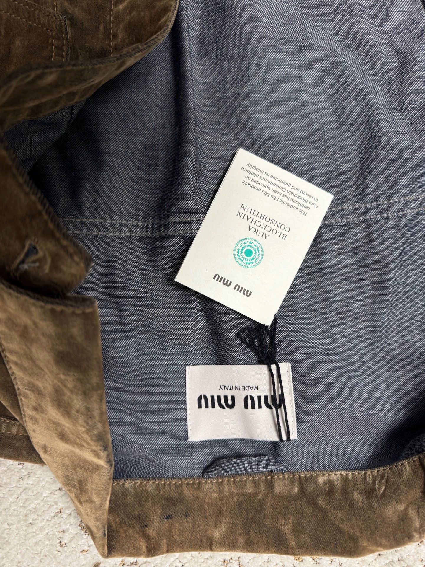 Miu Miu MIU MIU 25 Velvet Vest New 1 Tag Size S / US 4 / IT 40 - 4 Thumbnail