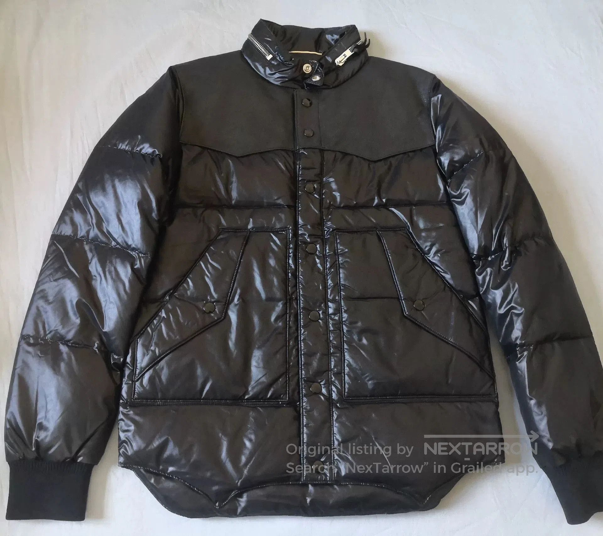 Saint Laurent Paris Saint Laurent Black Shiny Puffer Jacket. Size US S / EU 44-46 / 1 - 1 Thumbnail