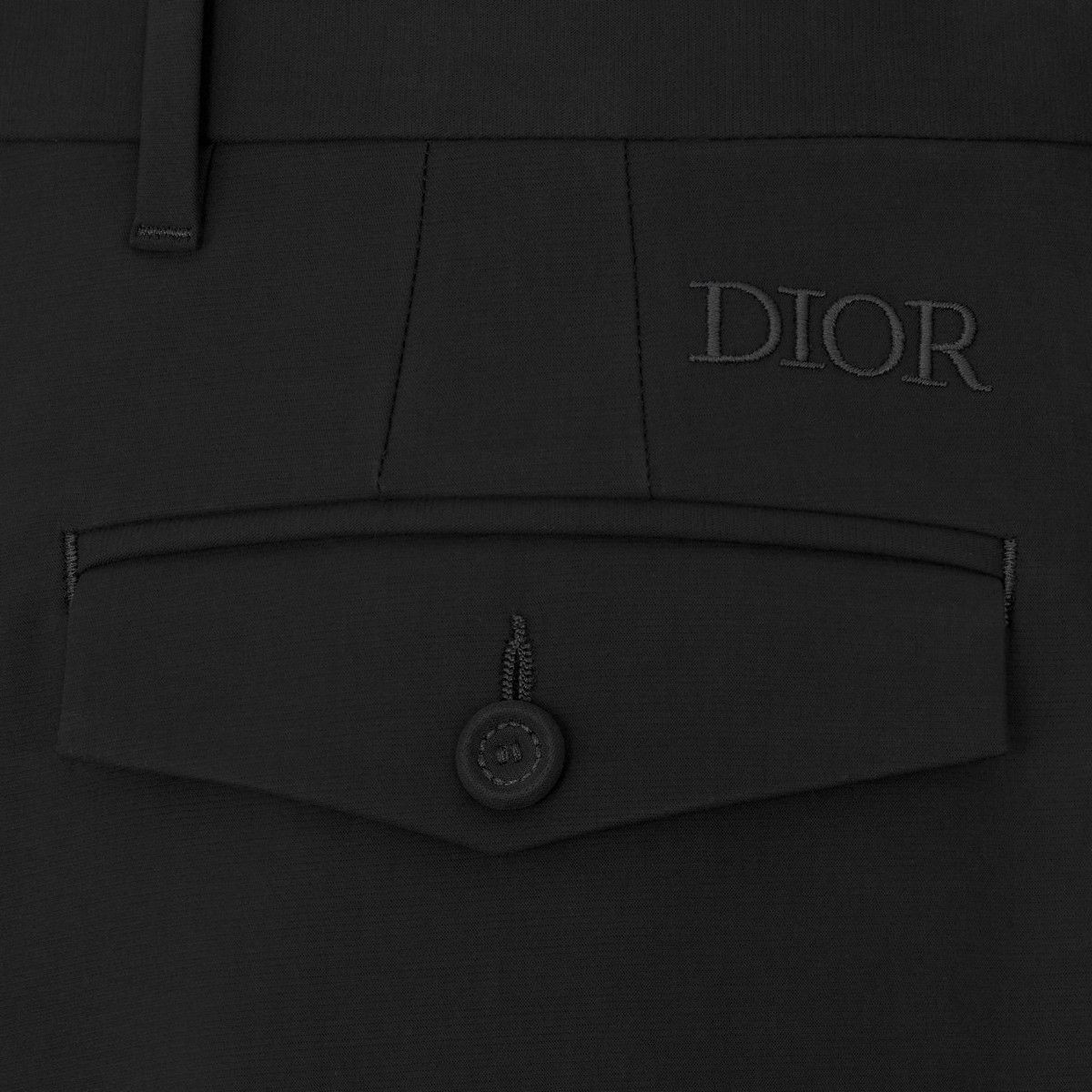 Dior o1bcso1str0226 Wide-Leg Bermuda Shorts in Black Size US 32 / EU 48 - 3 Thumbnail