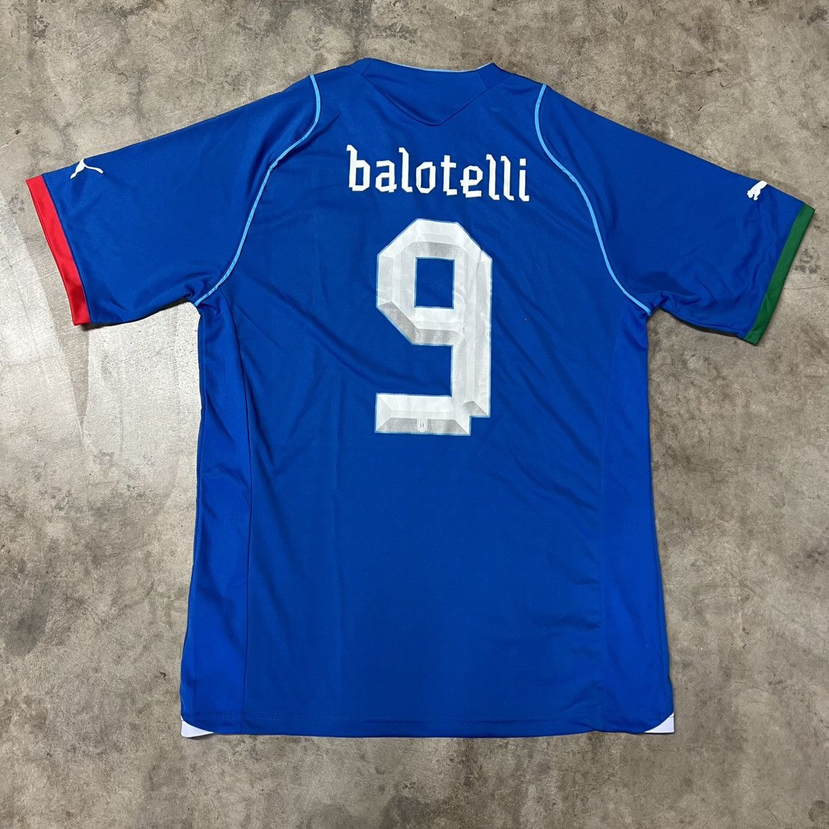 Puma FIFA Italia FIGC Mario Balotelli #9 Puma Soccer Jersey Size US L / EU 52-54 / 3 - 2 Thumbnail