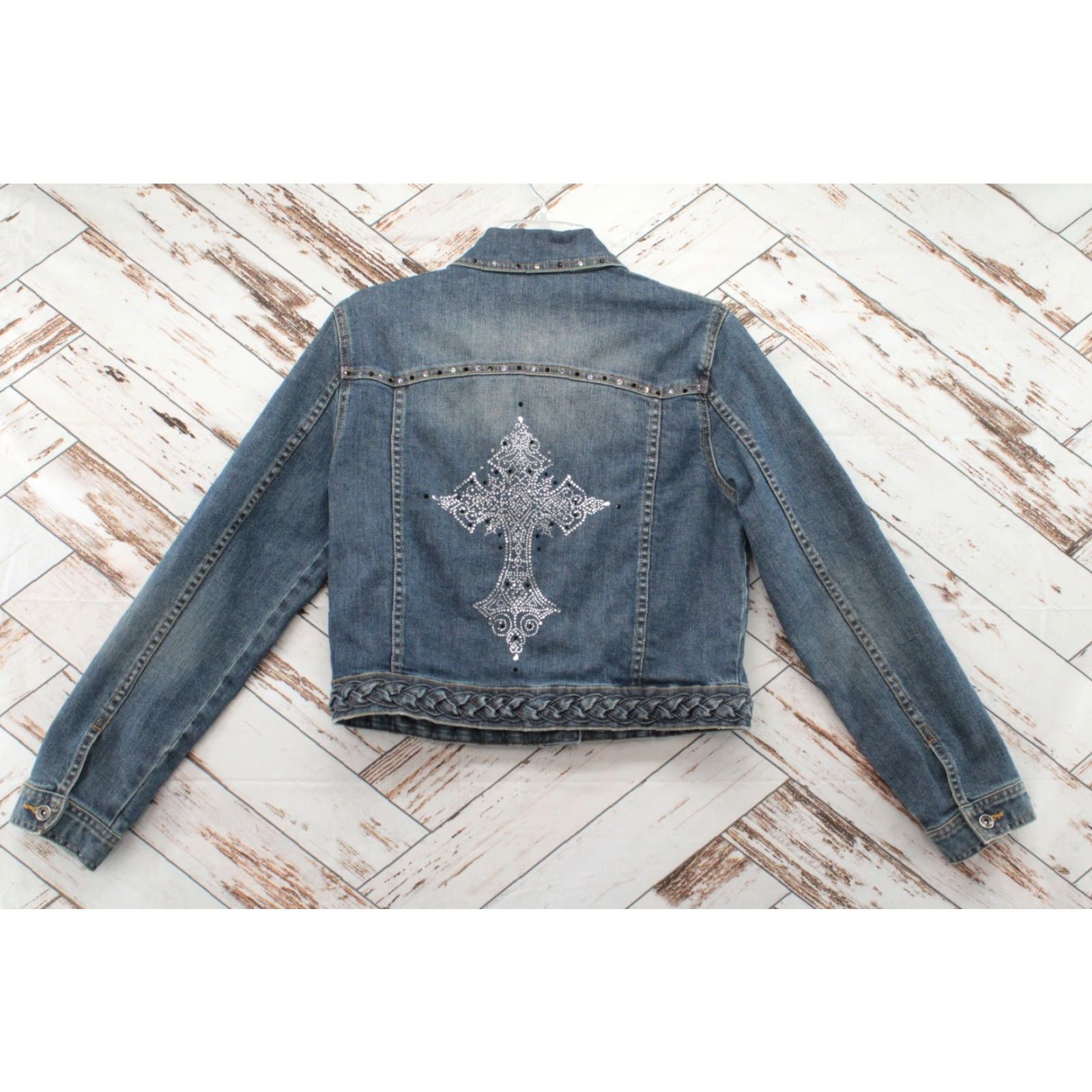 Vintage Harolds Denim Trucker Jacket Womens Medium Rhinestone Studded Cross Cropped Size M / US 6-8 / IT 42-44 - 3 Thumbnail