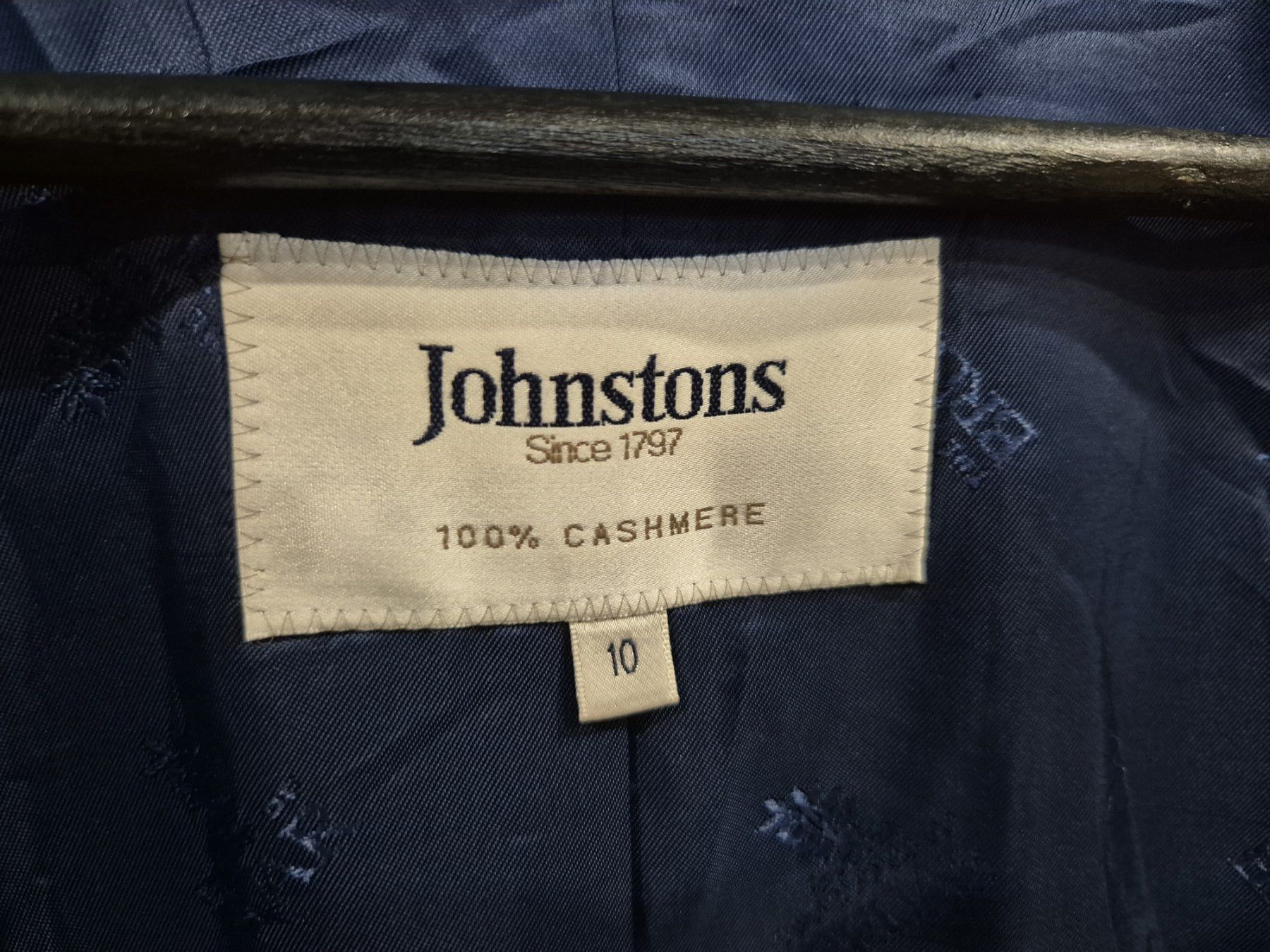 Johnstons Of Elgin Johnstons of Elgin 100% cashmere beige coat Size M / US 6-8 / IT 42-44 - 4 Thumbnail