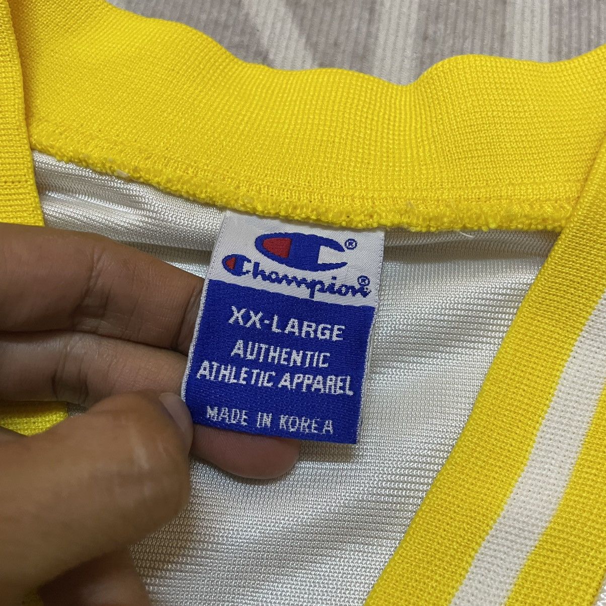 Champion Vintage Champion Lakers Kobe Bryant 8 Jersey Size US XL / EU 56 / 4 - 5 Thumbnail