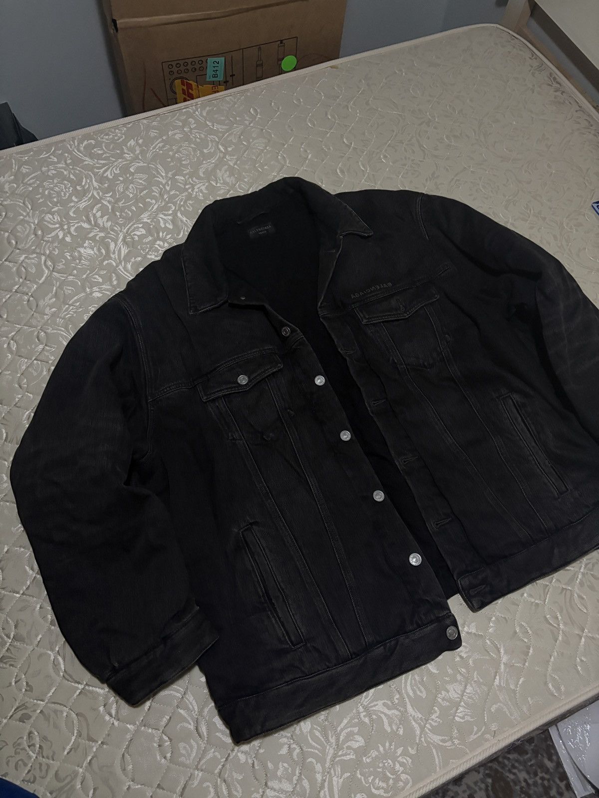 Balenciaga Mirror Padded Denim Jacket 'Dark Grey' Size US XL / EU 56 / 4 - 1 Thumbnail