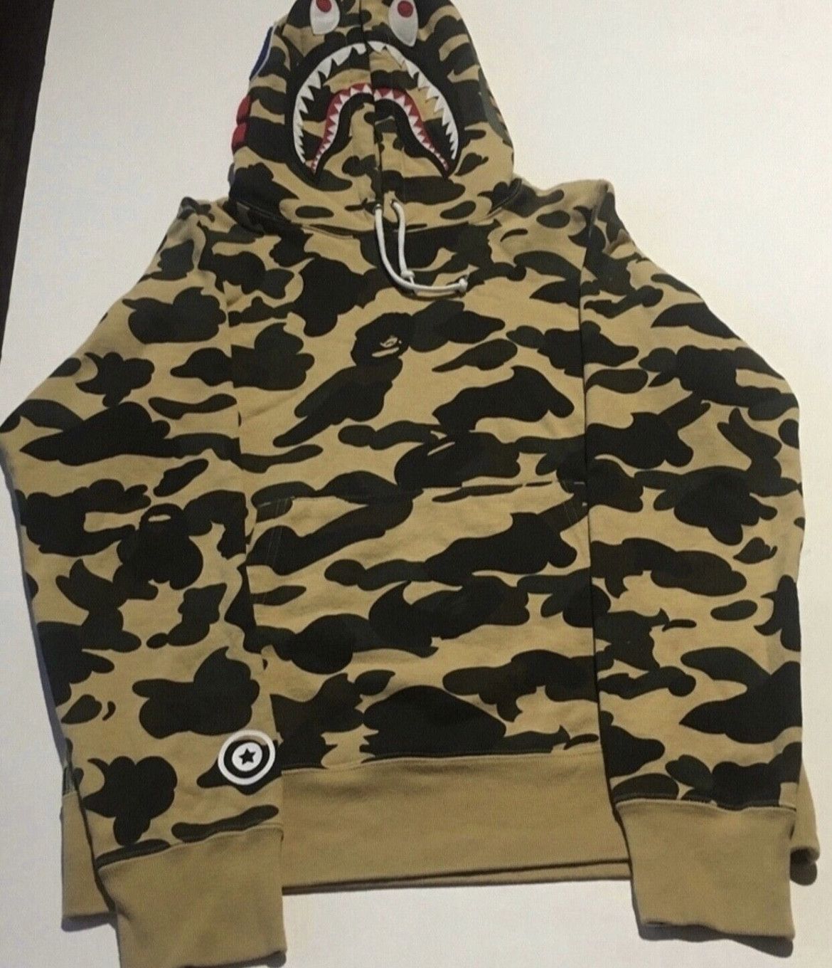 Bape Bape camo shark hoodie Size US S / EU 44-46 / 1 - 1 Thumbnail