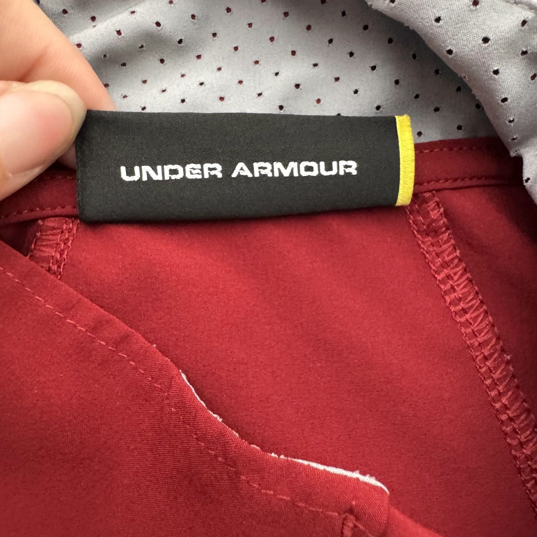 Under Armour Under Armour Jacket Mens Small Red Gray HeatGear Full Zip Athletic Windbreaker Size US S / EU 44-46 / 1 - 5 Thumbnail