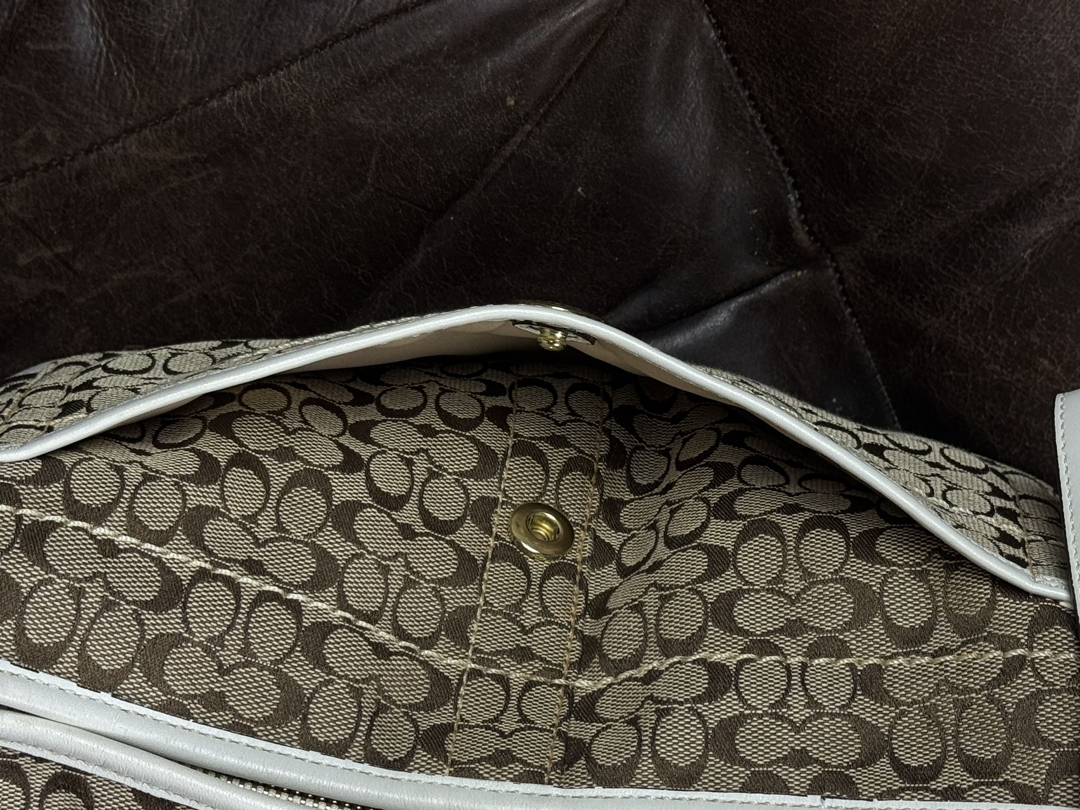 Coach Vintage Coach Ergo Hobo Signature Bag White and Beige Size ONE SIZE - 8 Thumbnail