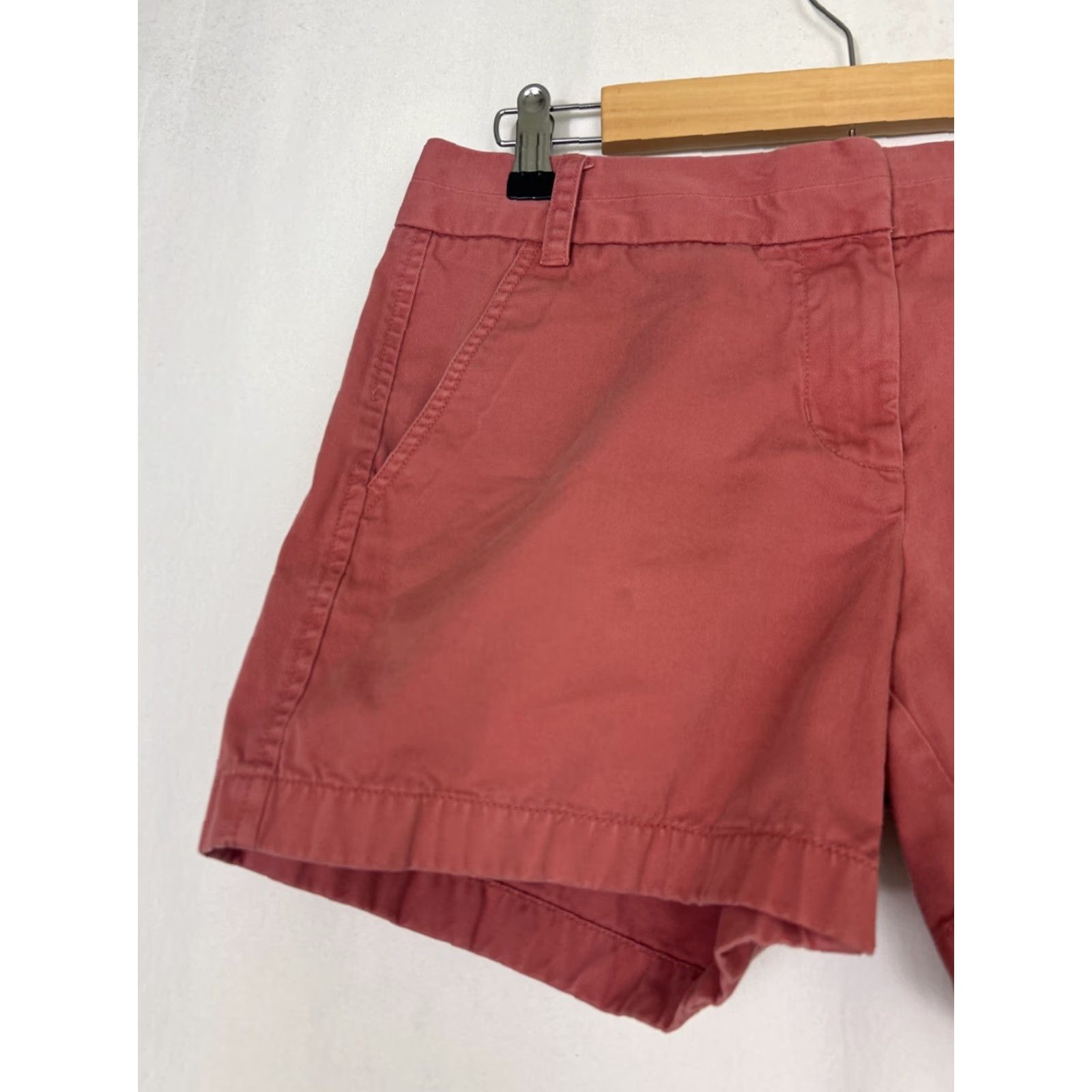 J.Crew J.CREW Shorts Womens Size 8 Chino Pink Cotton 32x4.5 Size 30" / US 8 / IT 44 - 2 Thumbnail