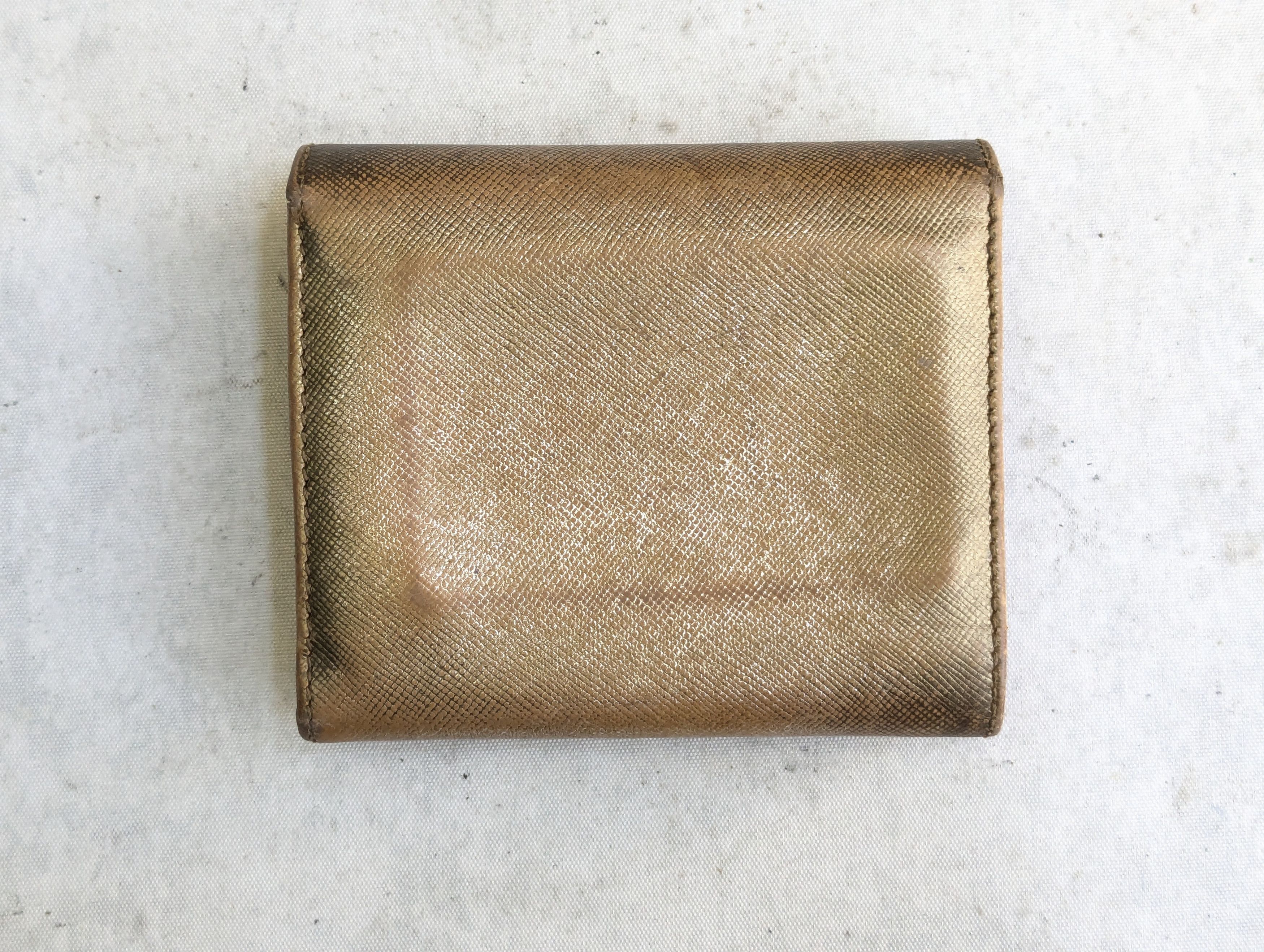 Prada Prada Wallet Gold Leather Trifold Cardholder Y2K Size ONE SIZE - 6 Thumbnail