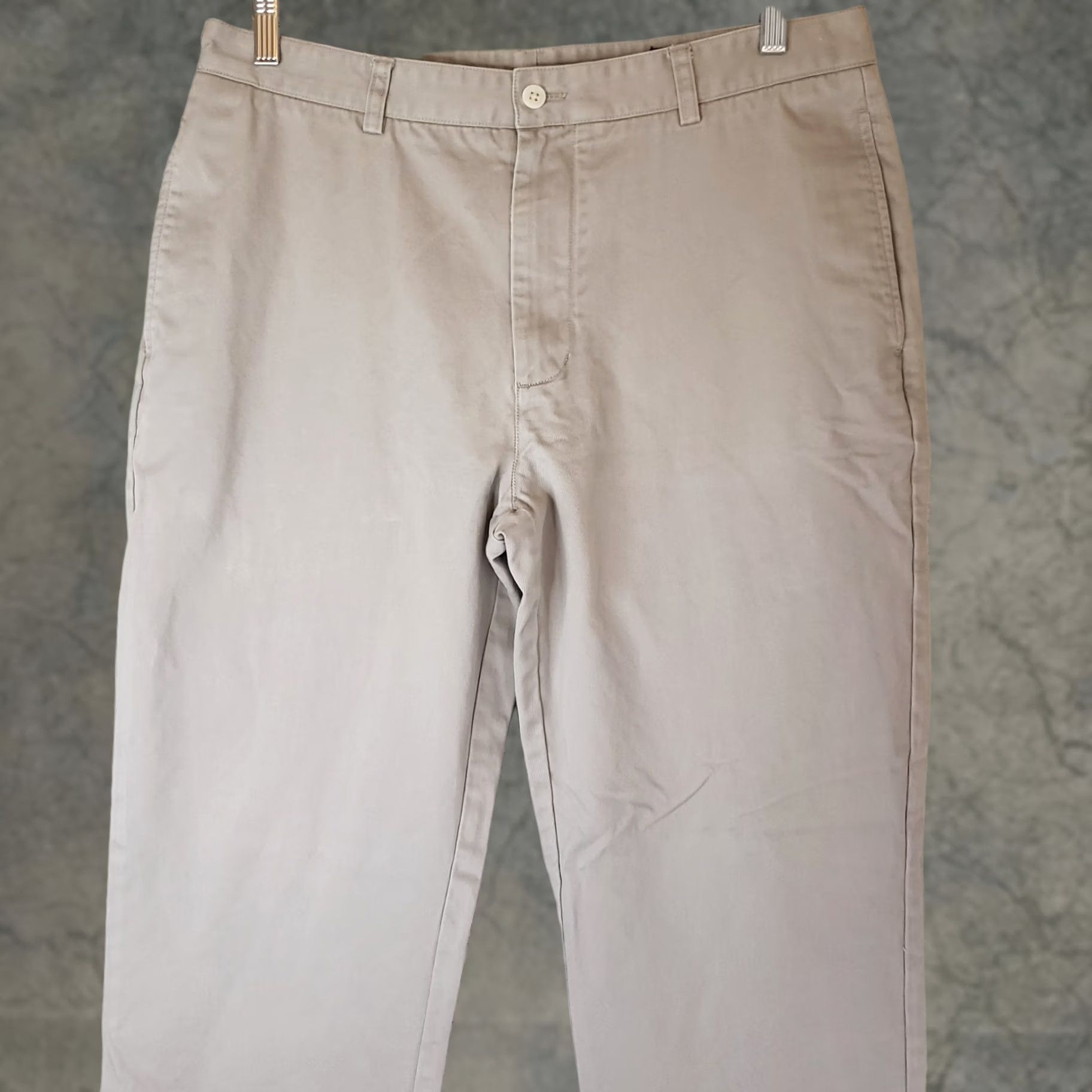 Vineyard Vines Vineyard Vines Club Pants Mens 34W x 32L Khaki Cotton Twill Preppy Regular Fit Chino Pants Size US 34 / EU 50 - 1 Thumbnail