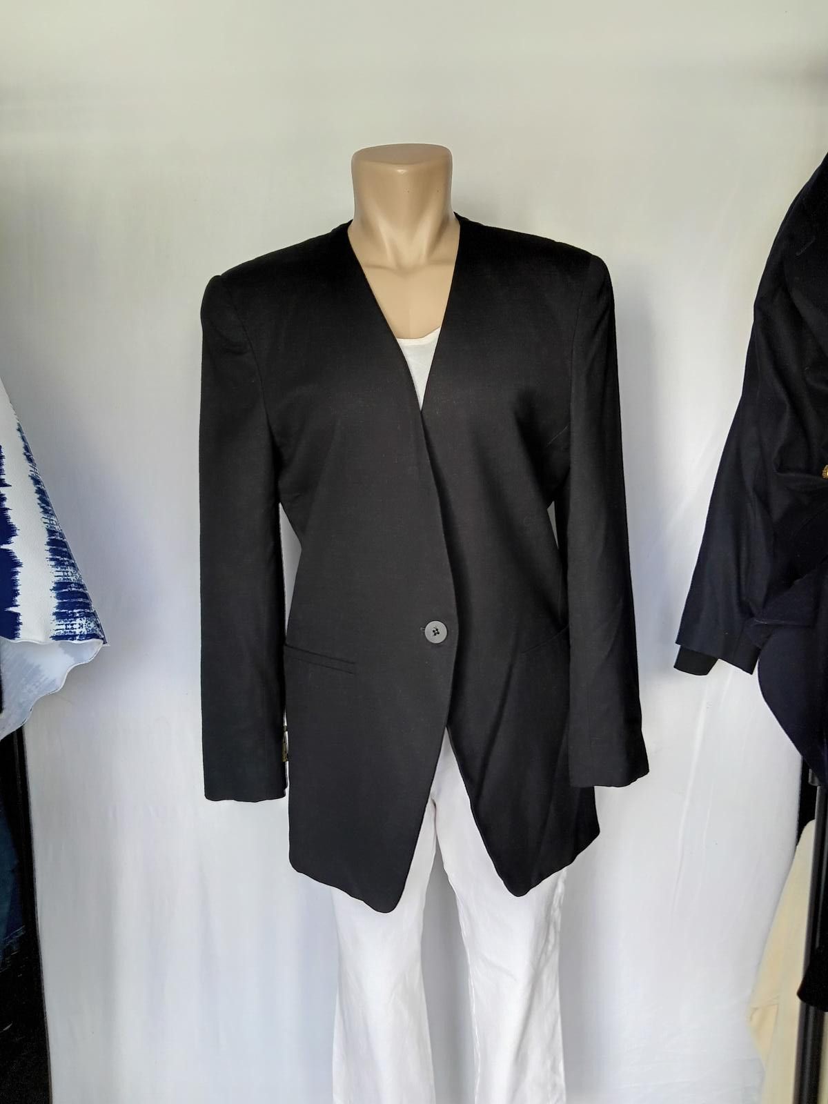 Jones New York Stylish Black Blazer by Jones New York Size 8 Size M / US 6-8 / IT 42-44 - 1 Thumbnail