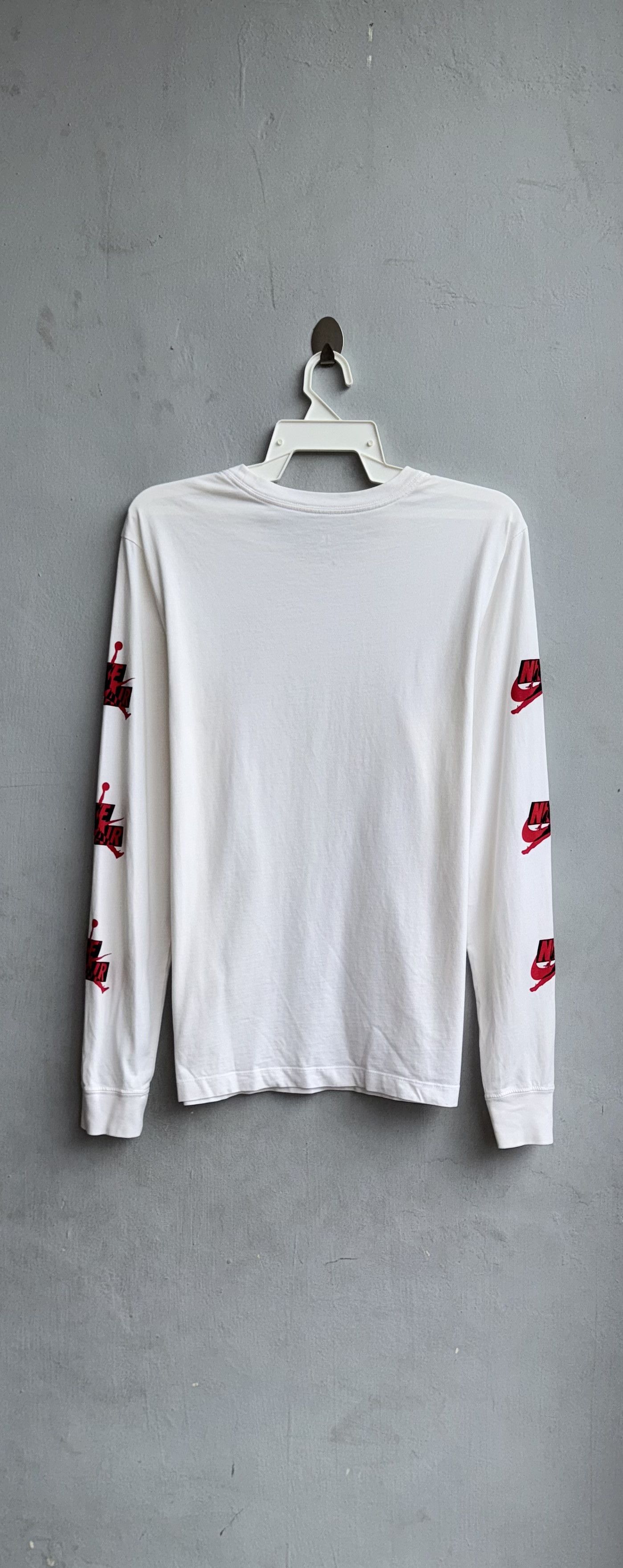 Jordan Brand Nike Air Jordan Jumpman Classic Long Sleeve Shirt Size US M / EU 48-50 / 2 - 5 Thumbnail