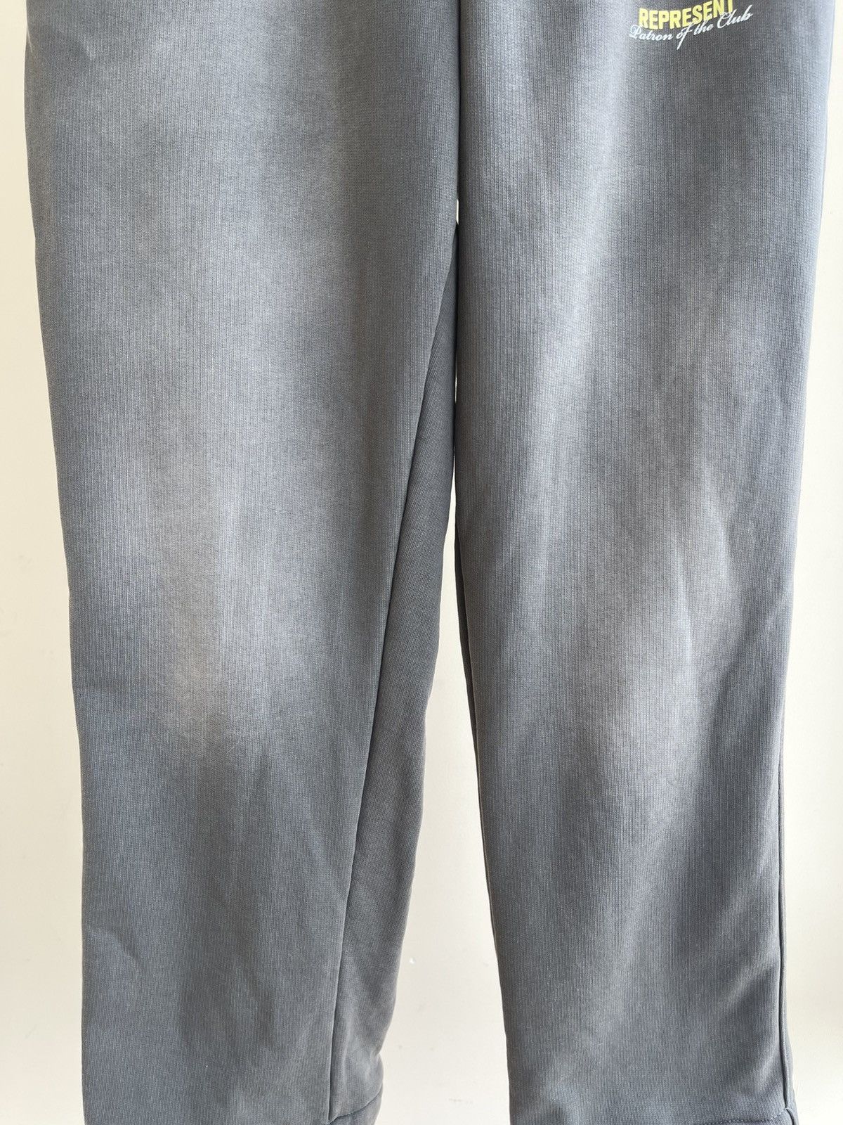 Represent Clo. Patron Of The Club Fade Out Wash Heavy Cotton Sweatpants Size US 30 / EU 46 - 13 Thumbnail