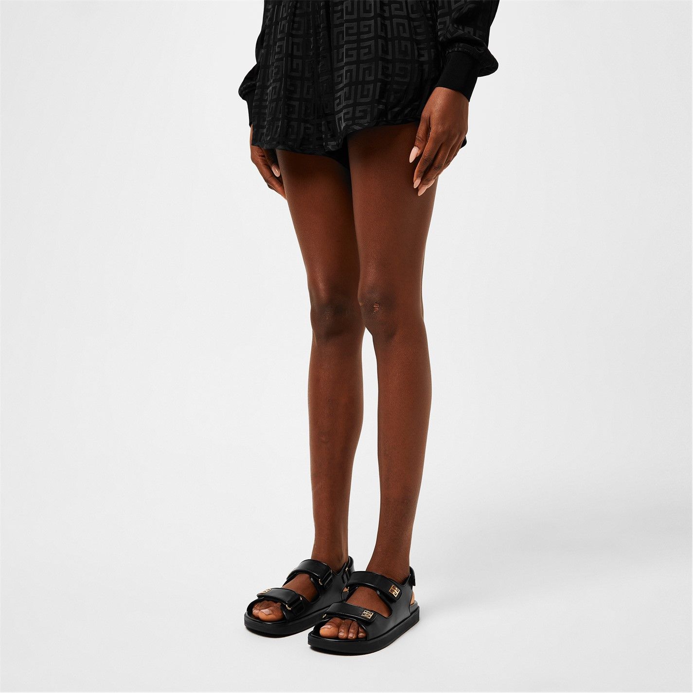 Givenchy o1srvl11e0625 4G Sandals in Black Size US 7 / IT 37 - 2 Thumbnail