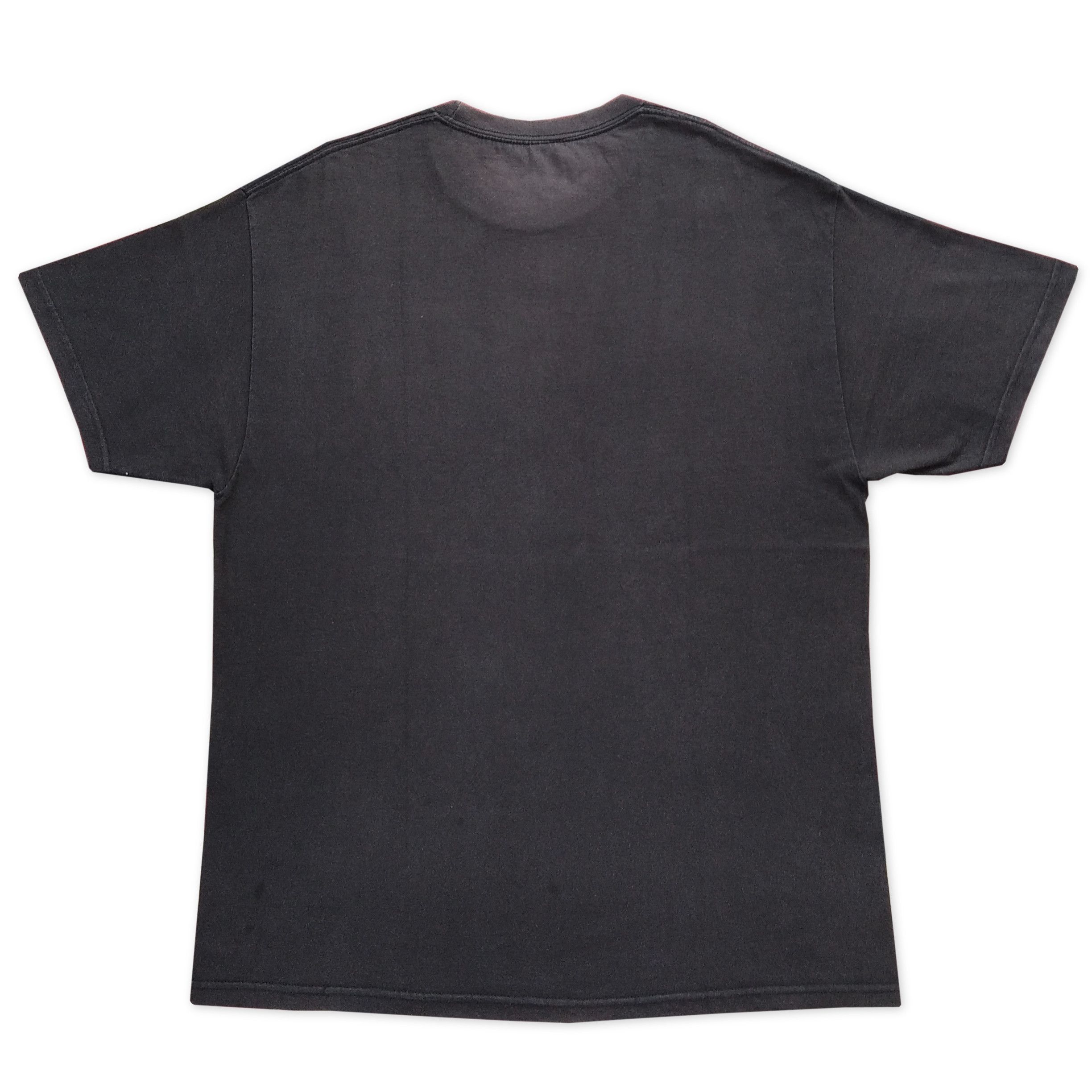 Band Tees Vintage 2010's OM "Crest" T-Shirt Size US XL / EU 56 / 4 - 6 Thumbnail