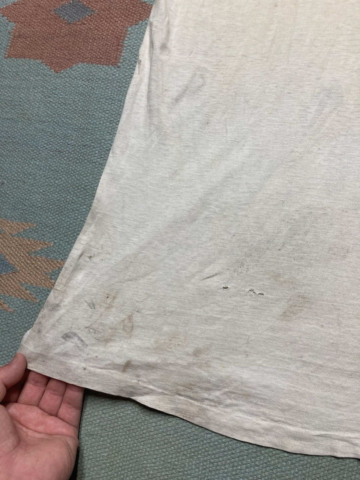 Vintage 60s blank white t shirt Hanes distressed thrashed medium Size US M / EU 48-50 / 2 - 10 Thumbnail