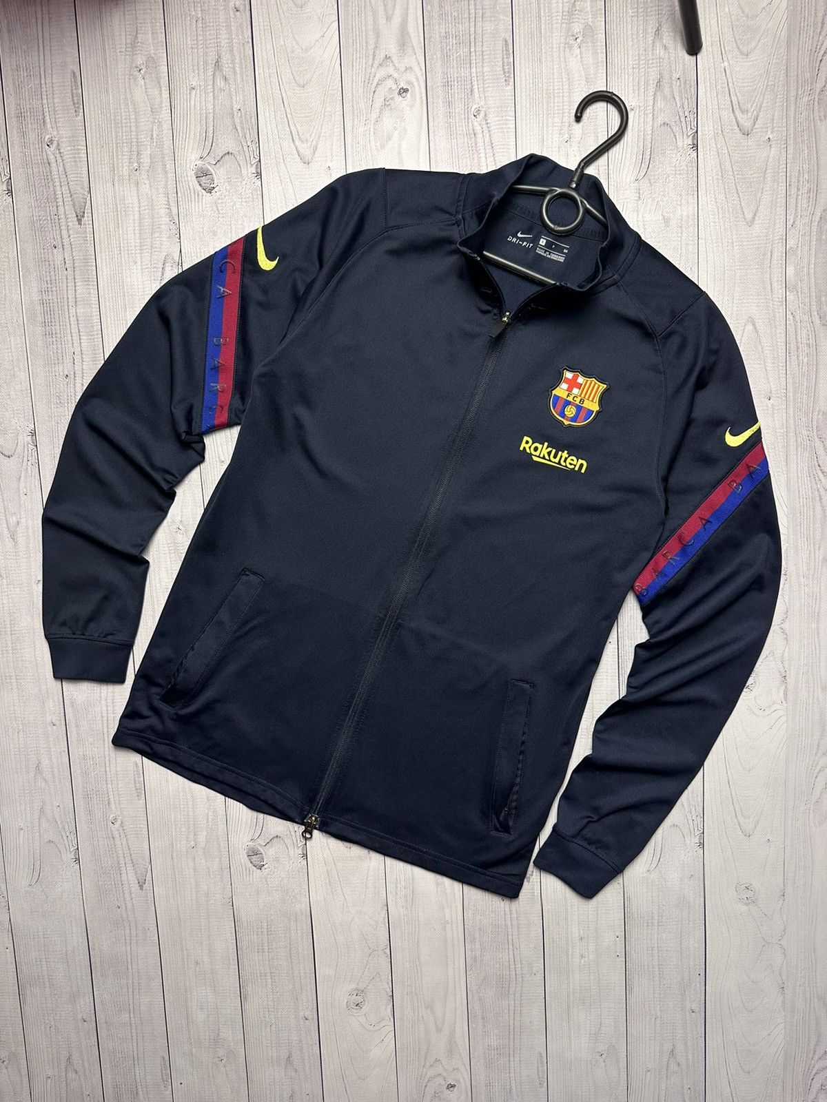 Nike Barcelona Nike track jacket size S logo navy Size US S / EU 44-46 / 1 - 1 Thumbnail