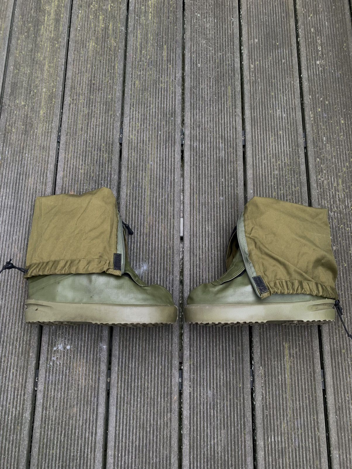 Moon Boot Vintage 1980s Spike WaterProof Dune Boots Size US 8 / EU 41 - 1 Thumbnail