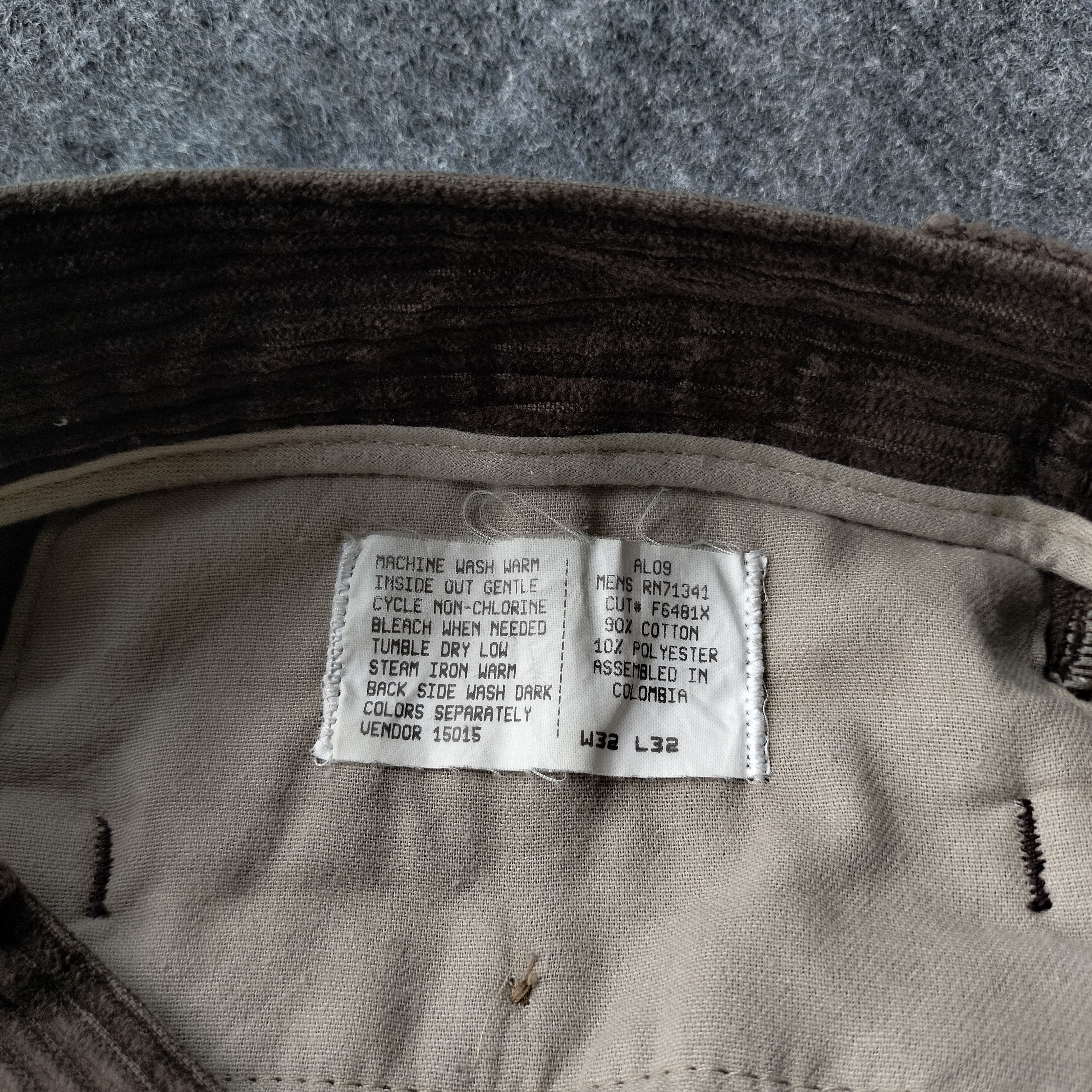 L.L. Bean Vintage LL. Bean pleated waist corduroy pants Size US 32 / EU 48 - 5 Thumbnail