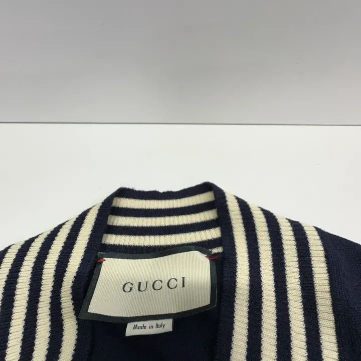 Gucci Gucci Gucci Bee Pattern V-Neck Wool Knit Sweater -2506 Size US L / EU 52-54 / 3 - 5 Thumbnail