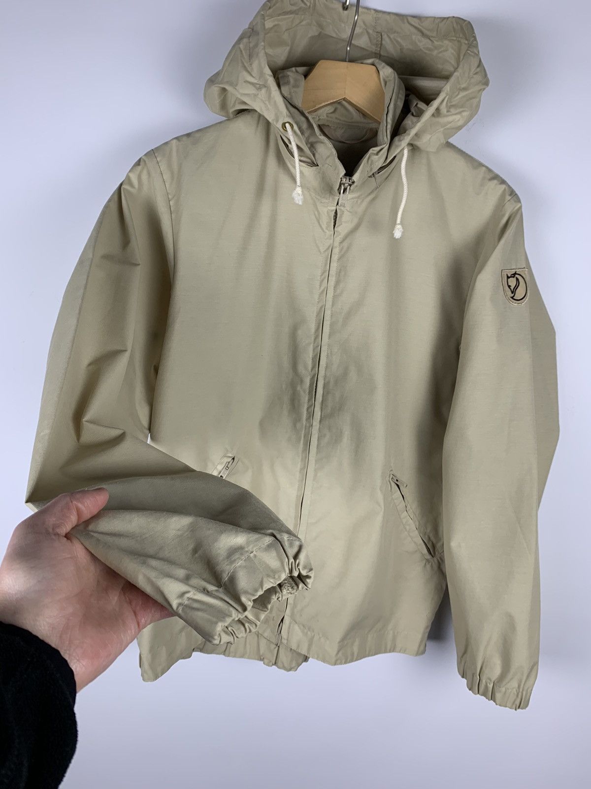Fjallraven Vintage Fjallraven Full Zip Hooded Jacket Women's Size 38 Size S / US 4 / IT 40 - 6 Thumbnail