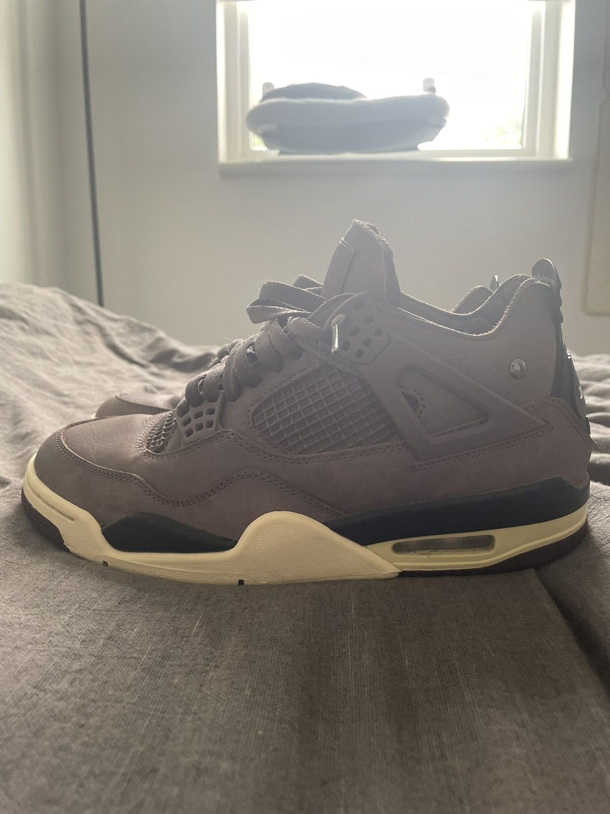 Jordan Brand Air Jordan Maniére Violet Ore 4’s Size US 8.5 / EU 41-42 - 1 Thumbnail