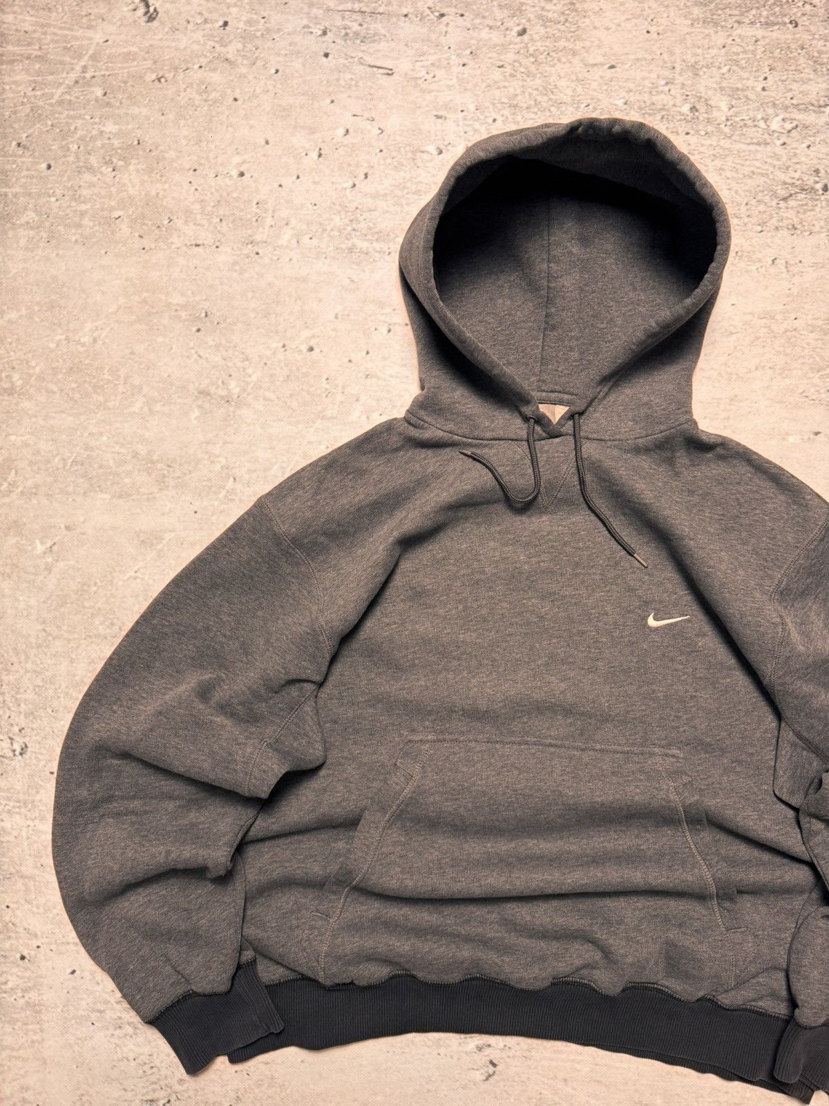 Nike × Vintage NIKE VINTAGE CENTER LOGO OVERSIZE BOXY HOODIE Size US XL / EU 56 / 4 - 2 Thumbnail