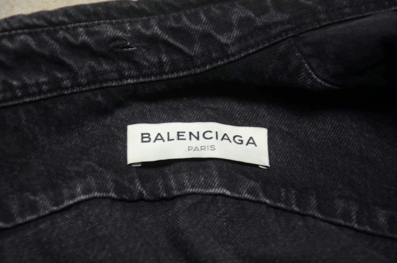 Balenciaga Balenciaga Black Washed Denim Oversized Unisex Jacket Size XS / US 0-2 / IT 36-38 - 7 Thumbnail