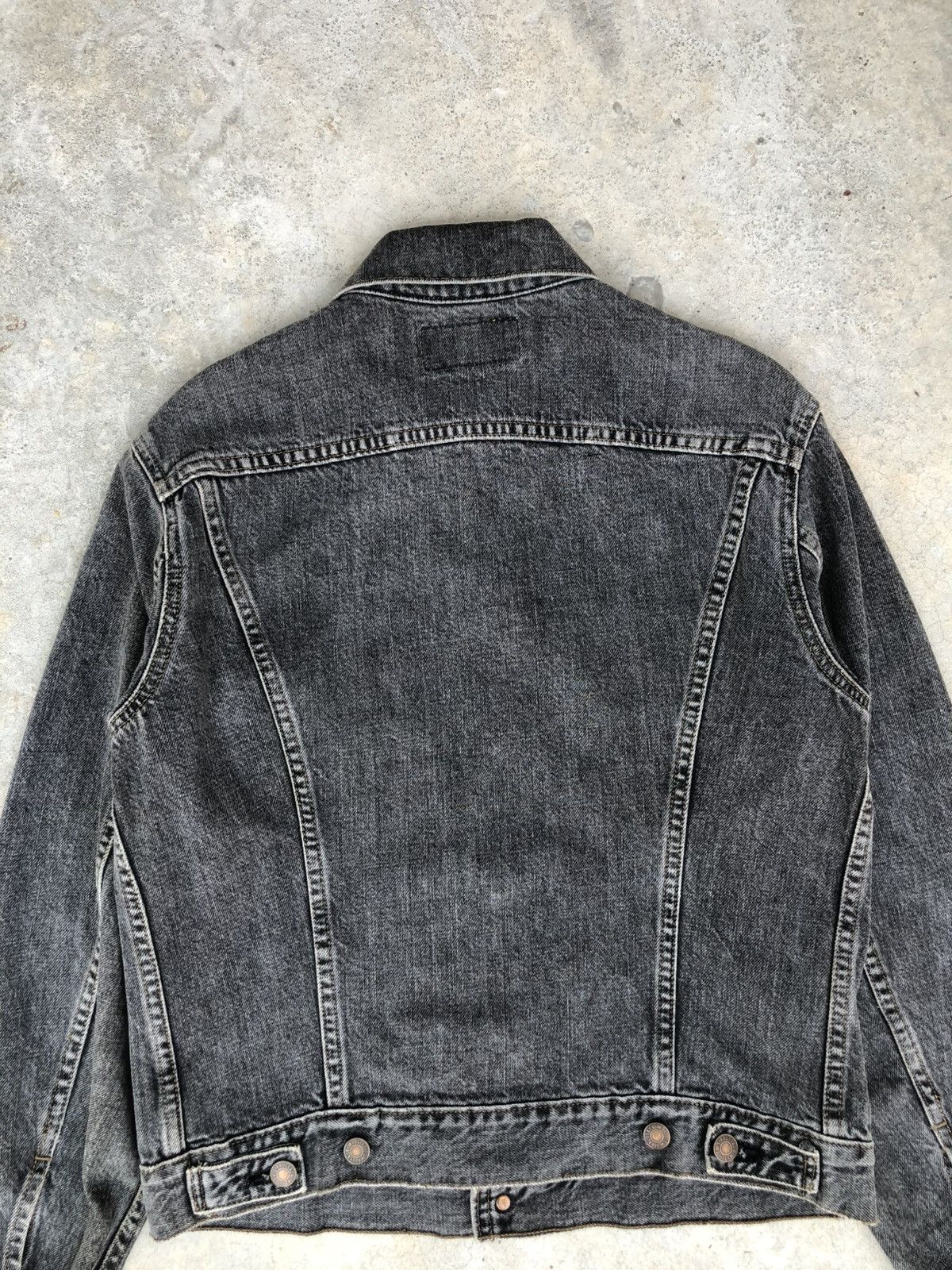 Levi's Vintage 90s Levis Denim Jacket Distressed Denim Size US M / EU 48-50 / 2 - 12 Thumbnail