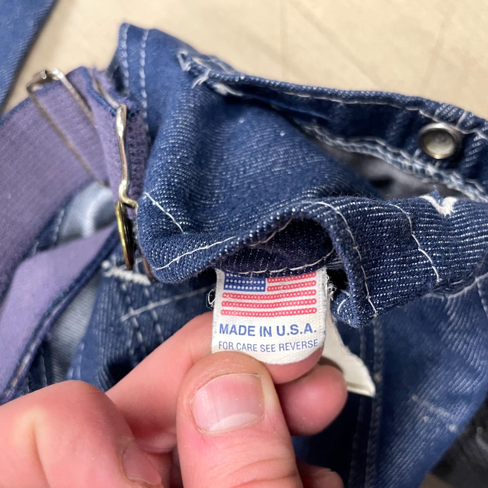 Denime VINTAGE Muleskins Overalls Mens 38x32 Denim Carpenter Painter Bib 5-Pocket Dark Blue 70s 80s USA Jeans Mens Size US 38 / EU 54 - 4 Thumbnail