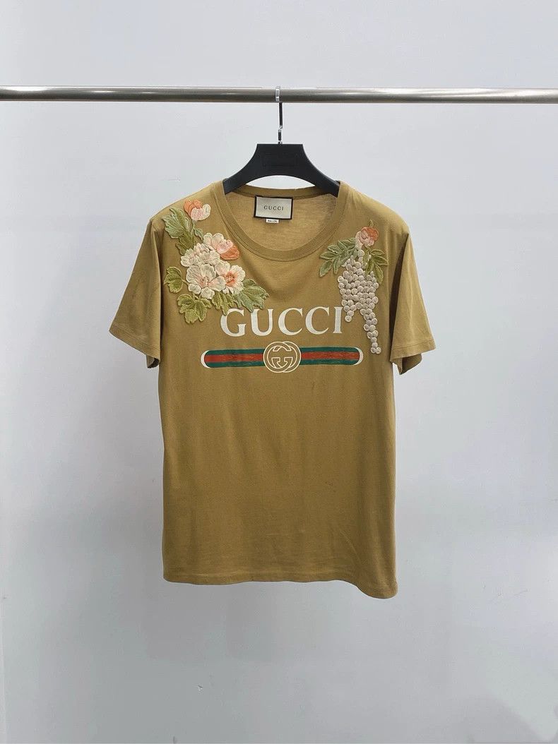 Gucci GucciKhaki petal embroidery women's short sleeves 2503-Next Size S / US 4 / IT 40 - 1 Thumbnail