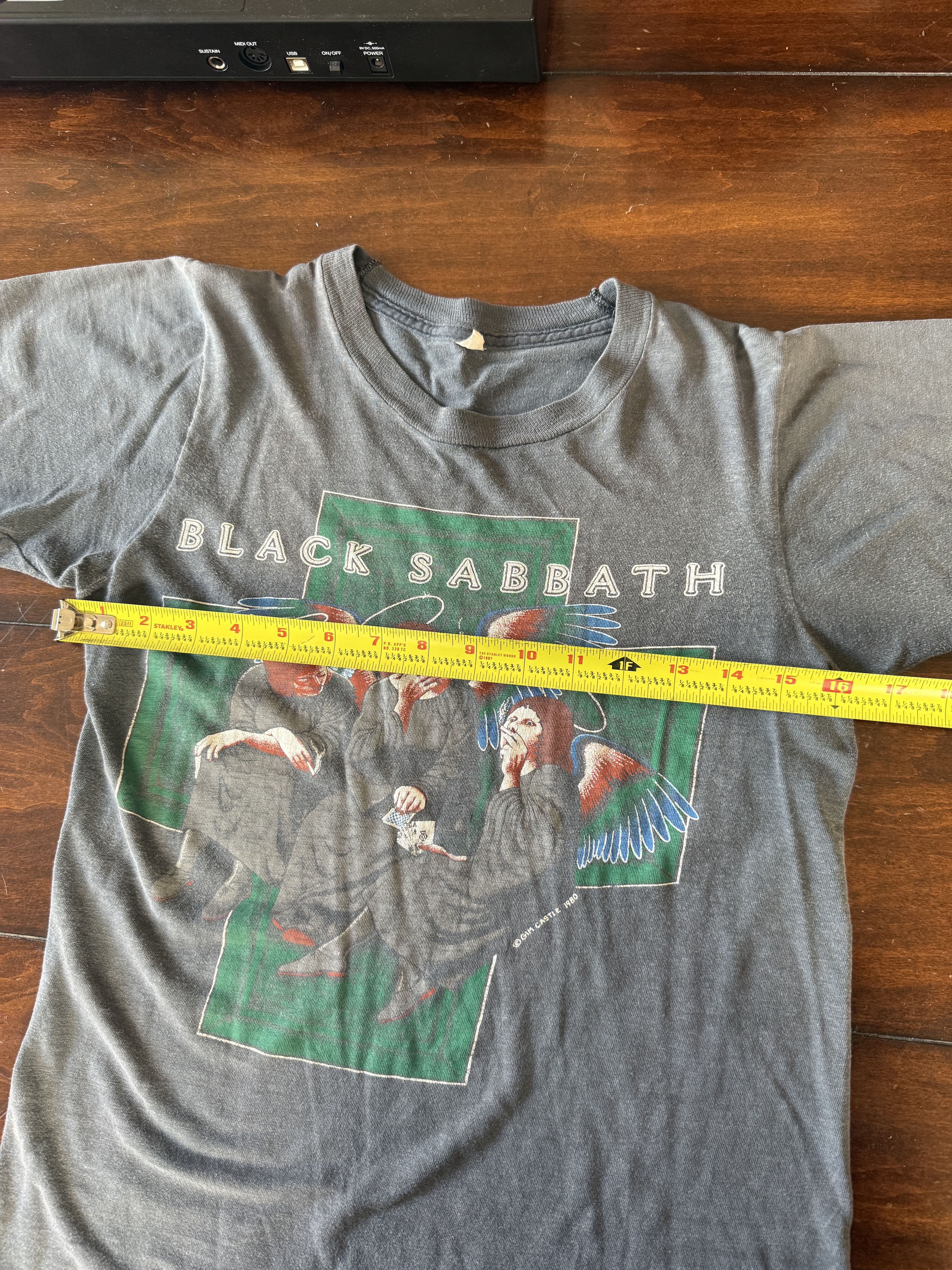 Black Sabbath RARE Vintage 1980 Black Sabbath Tour T-Shirt – Original Size US S / EU 44-46 / 1 - 9 Thumbnail
