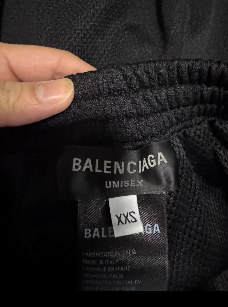 Balenciaga Balenciaga size XXS Double Ring Flame Netball Shorts Size US 27 - 3 Thumbnail