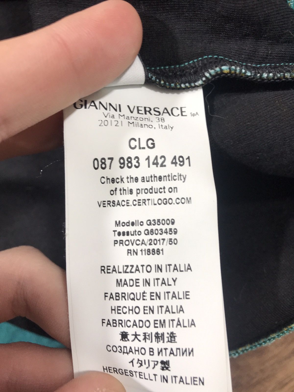 Versace × Versace Jeans Couture × Vintage Gianni Versece Vintage Sweatshirt Size M Size M / US 6-8 / IT 42-44 - 9 Thumbnail