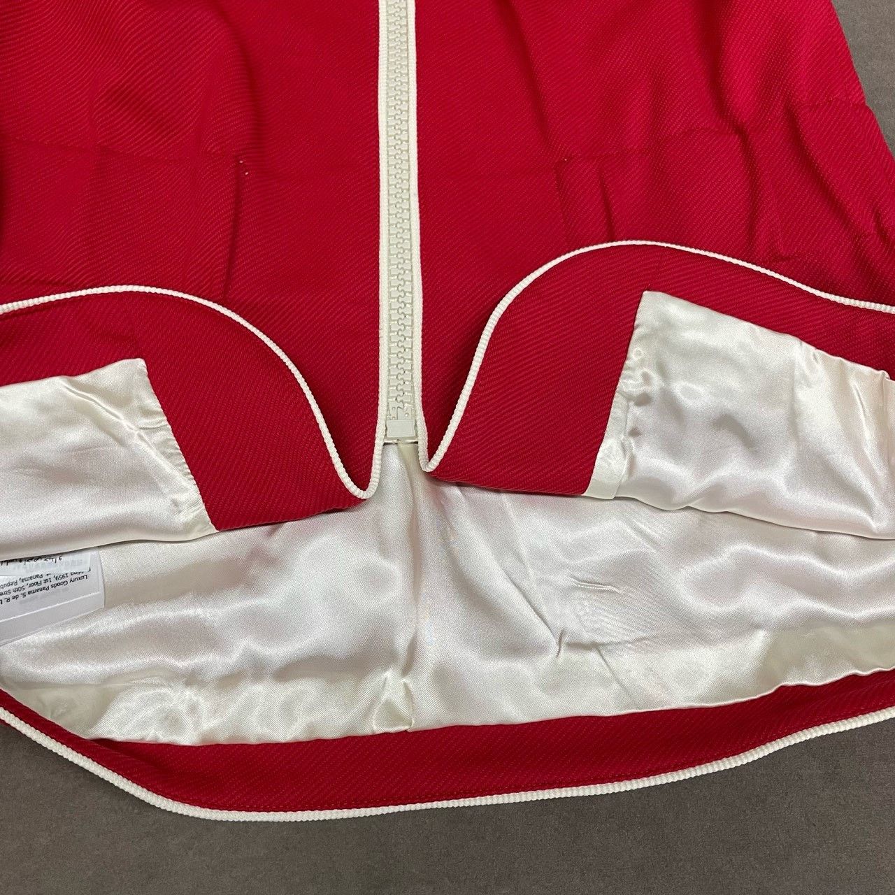 Gucci Gucci Red logo jacket 2501-Nextarrow Size US M / EU 48-50 / 2 - 3 Thumbnail