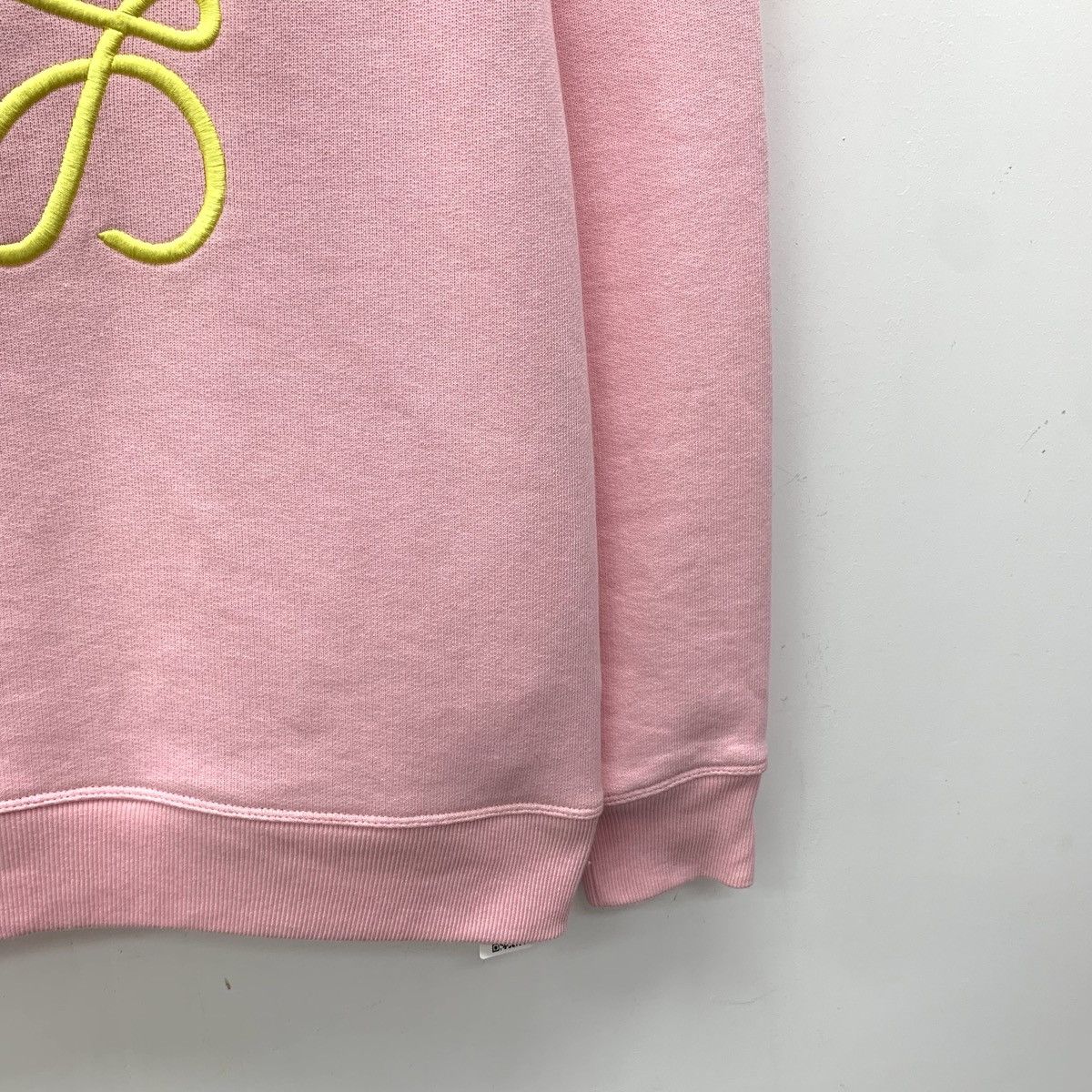 Loewe Loewe Pink Cotton Long Sleeve Sweatshirt K26WX Size S / US 4 / IT 40 - 4 Thumbnail