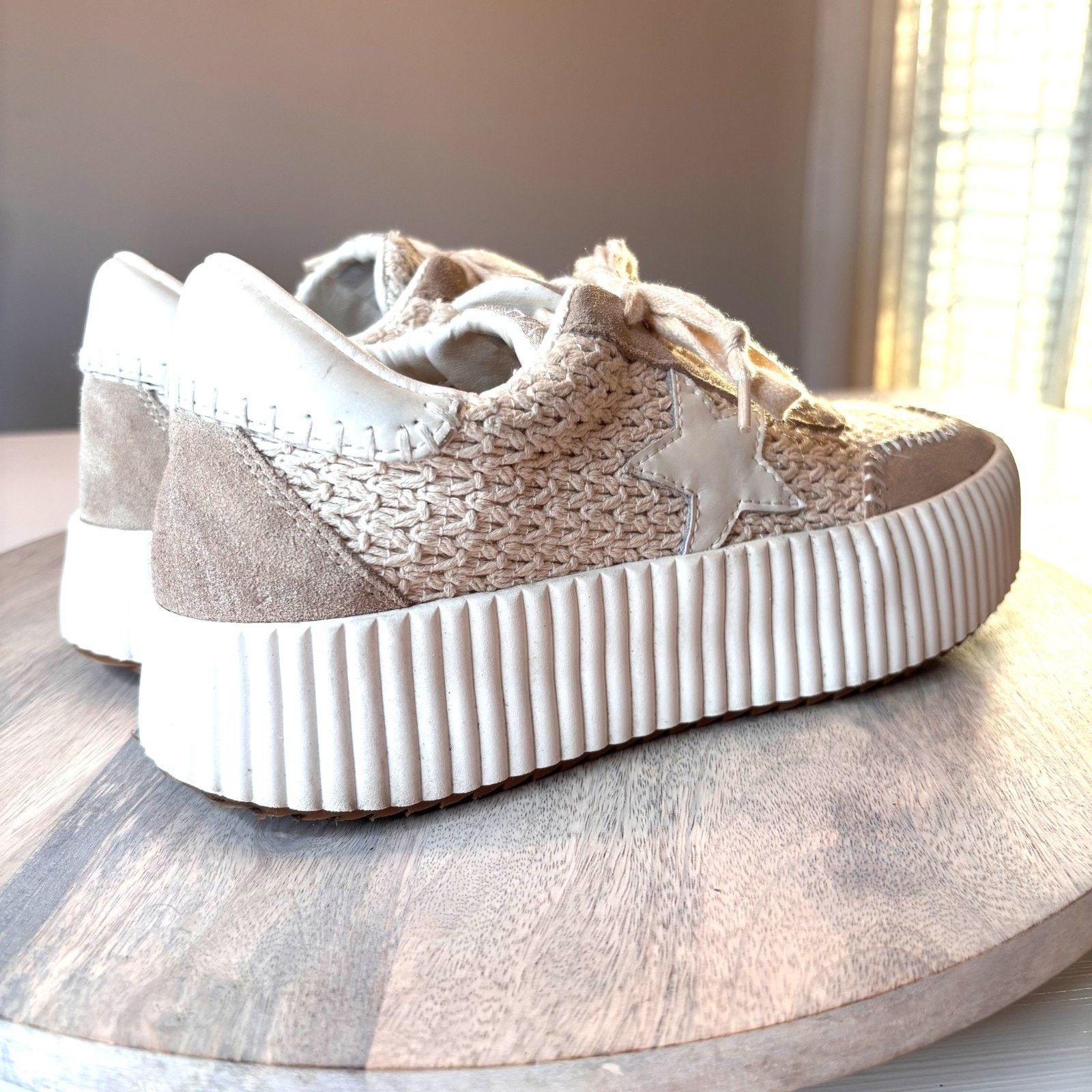 Vintage Havana Vintage Havana Crochet Platform Sneakers Size 9 Beige Cream Size US 9 / IT 39 - 8 Thumbnail