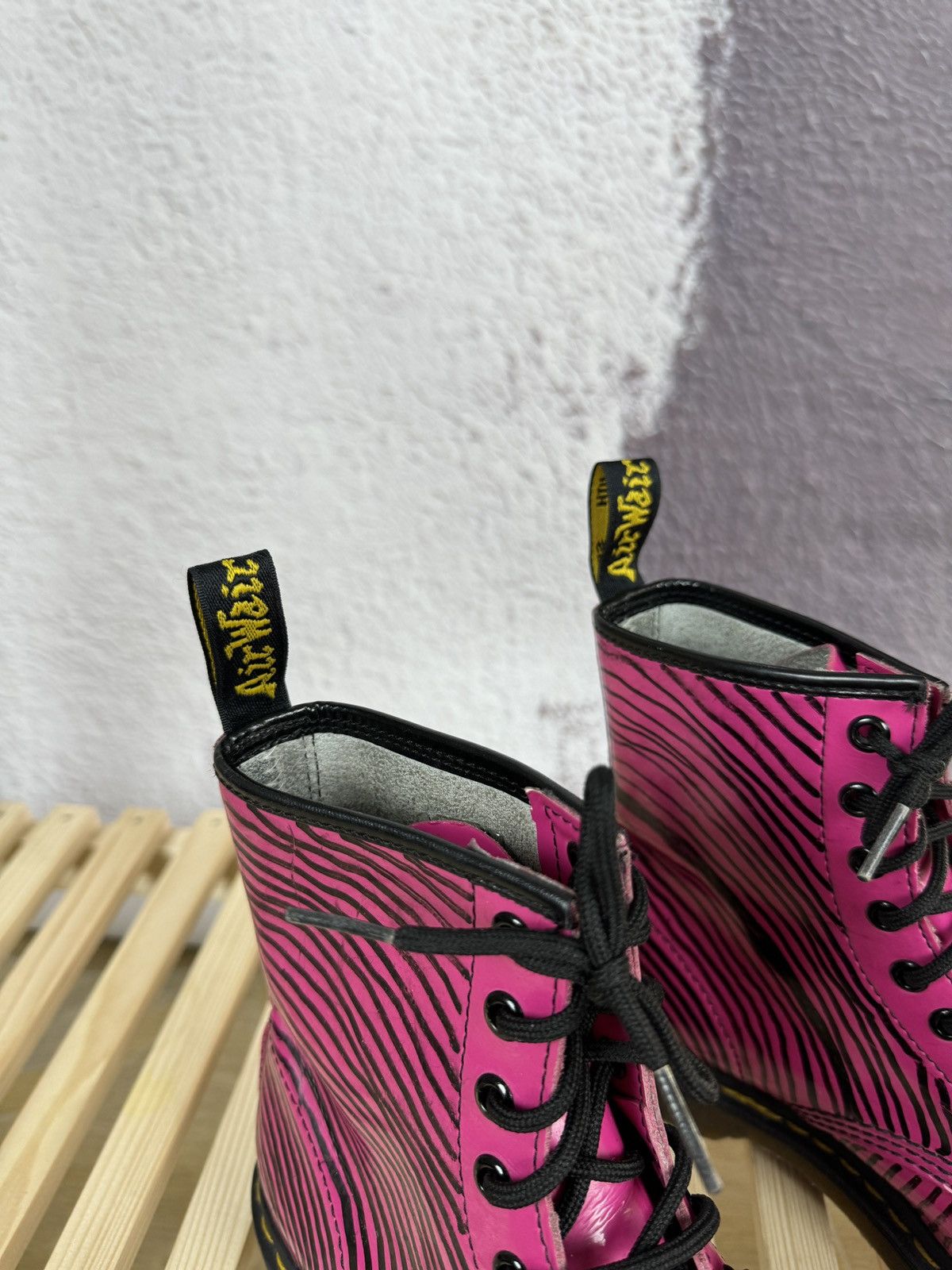 Dr. Martens dr martens 1460 w aw501 hot pink patent leather boots Size US 7 / IT 37 - 6 Thumbnail