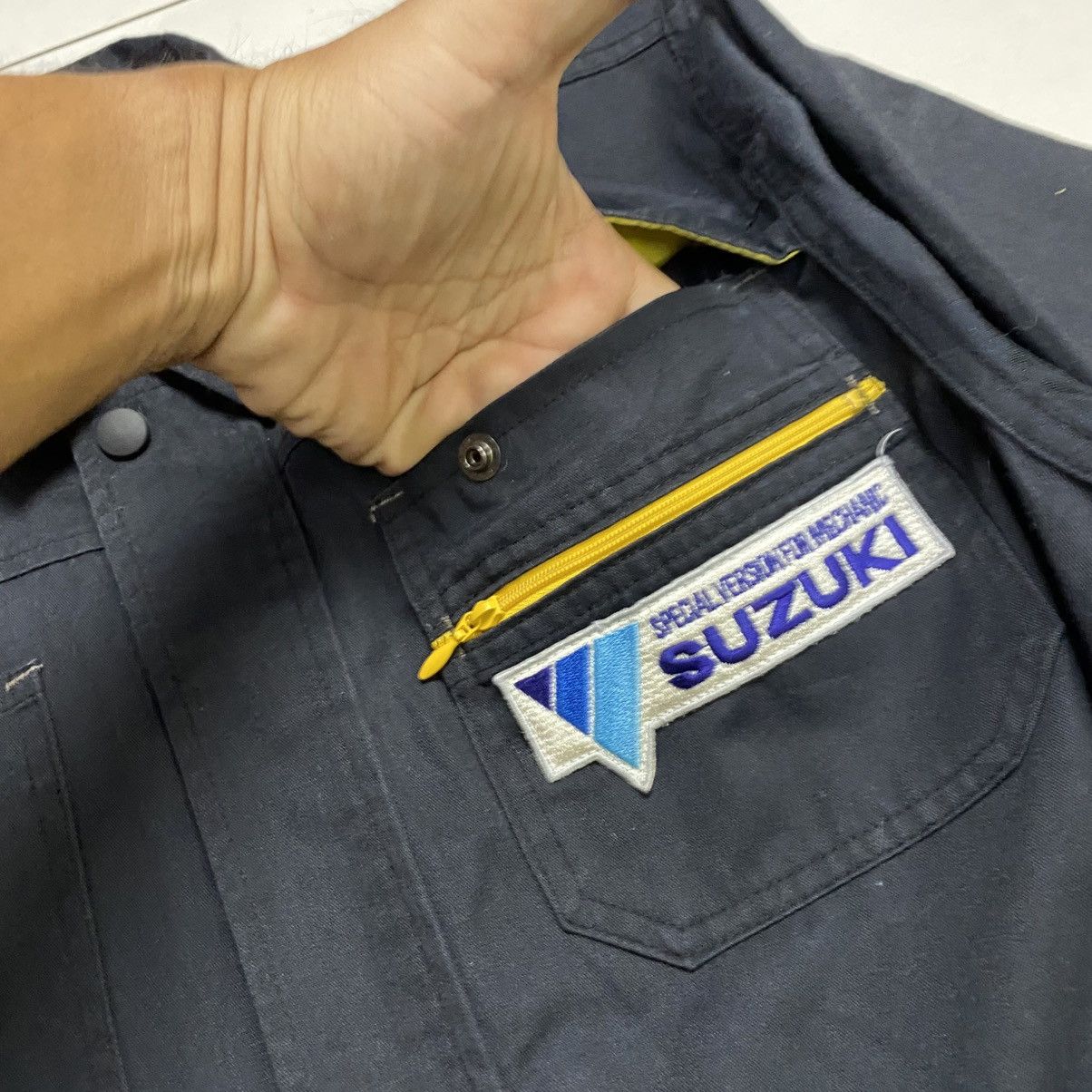 Other SUZUKI COVERALLS TECHNICAL STAFF Size US S / EU 44-46 / 1 - 13 Thumbnail