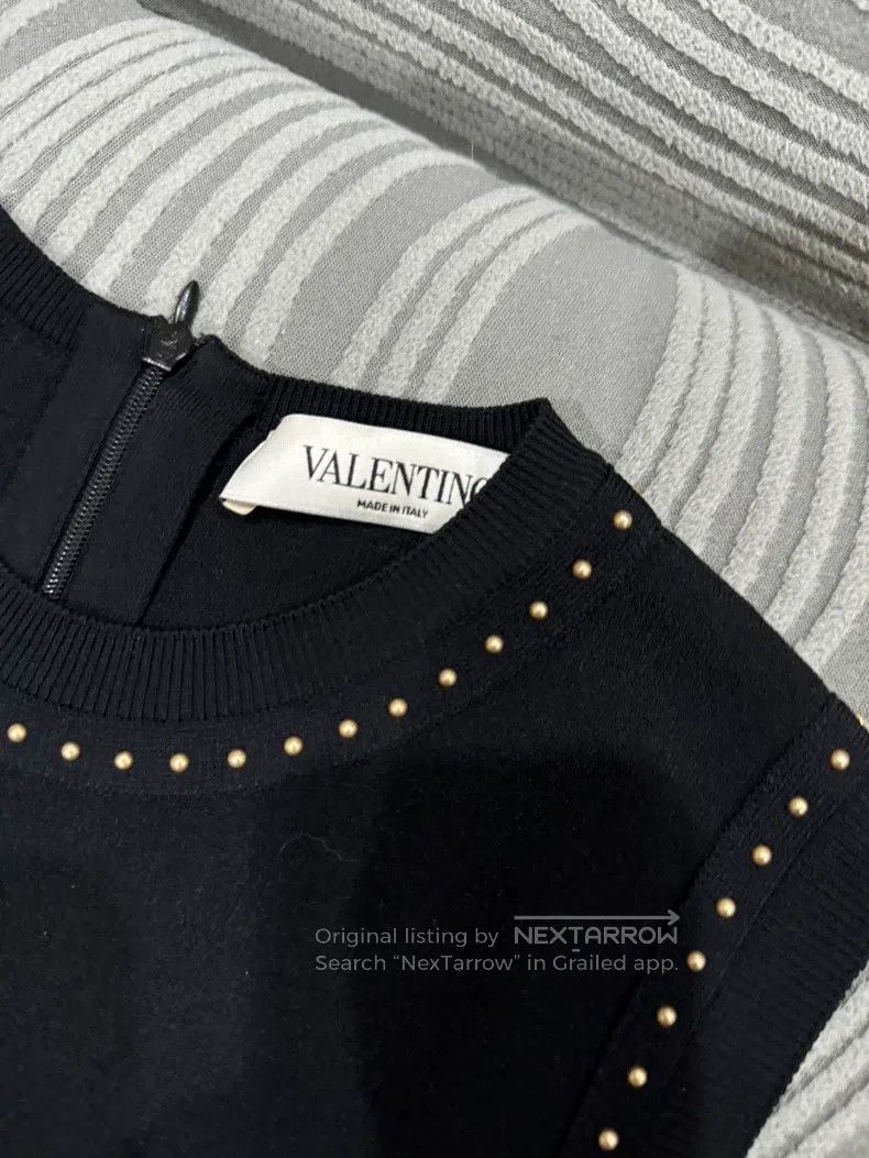 MR & MRS ITALY Valentino dress Size M / US 6-8 / IT 42-44 - 2 Thumbnail